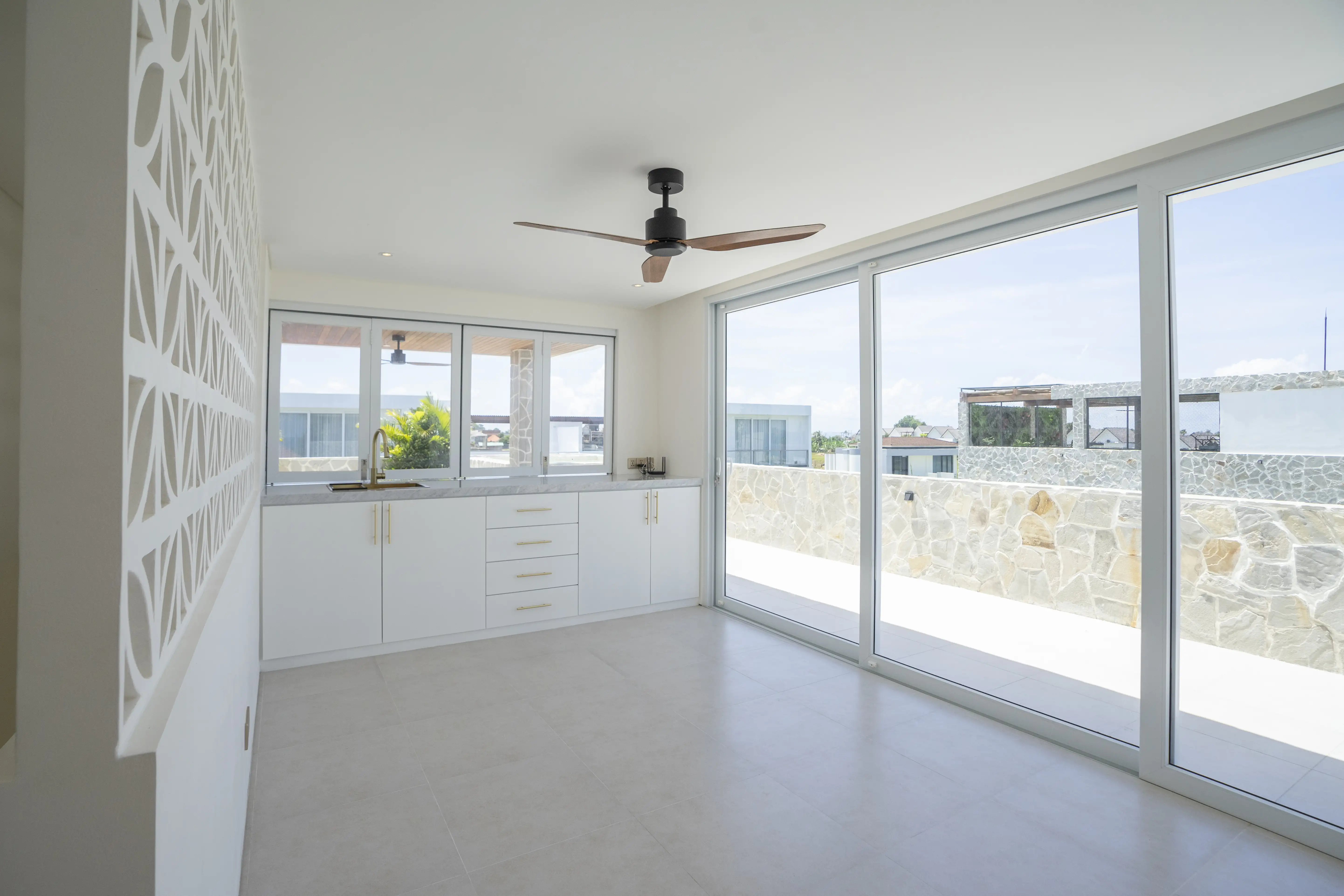 Villa 323m² in Indonesia, Canggu. Priced at 522185$ rent photo-9