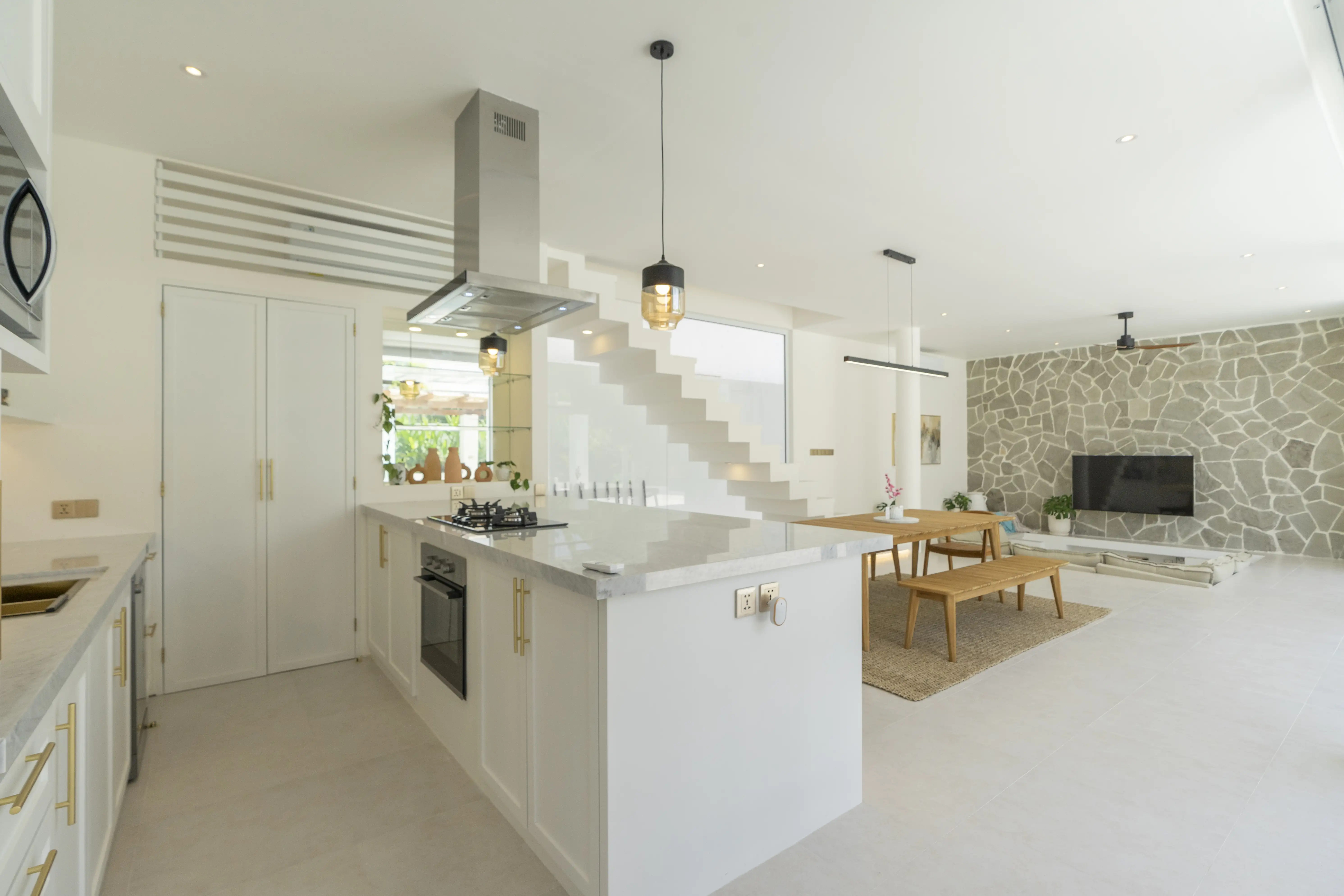 Villa 323m² in Indonesia, Canggu. Priced at 522185$ rent photo-24