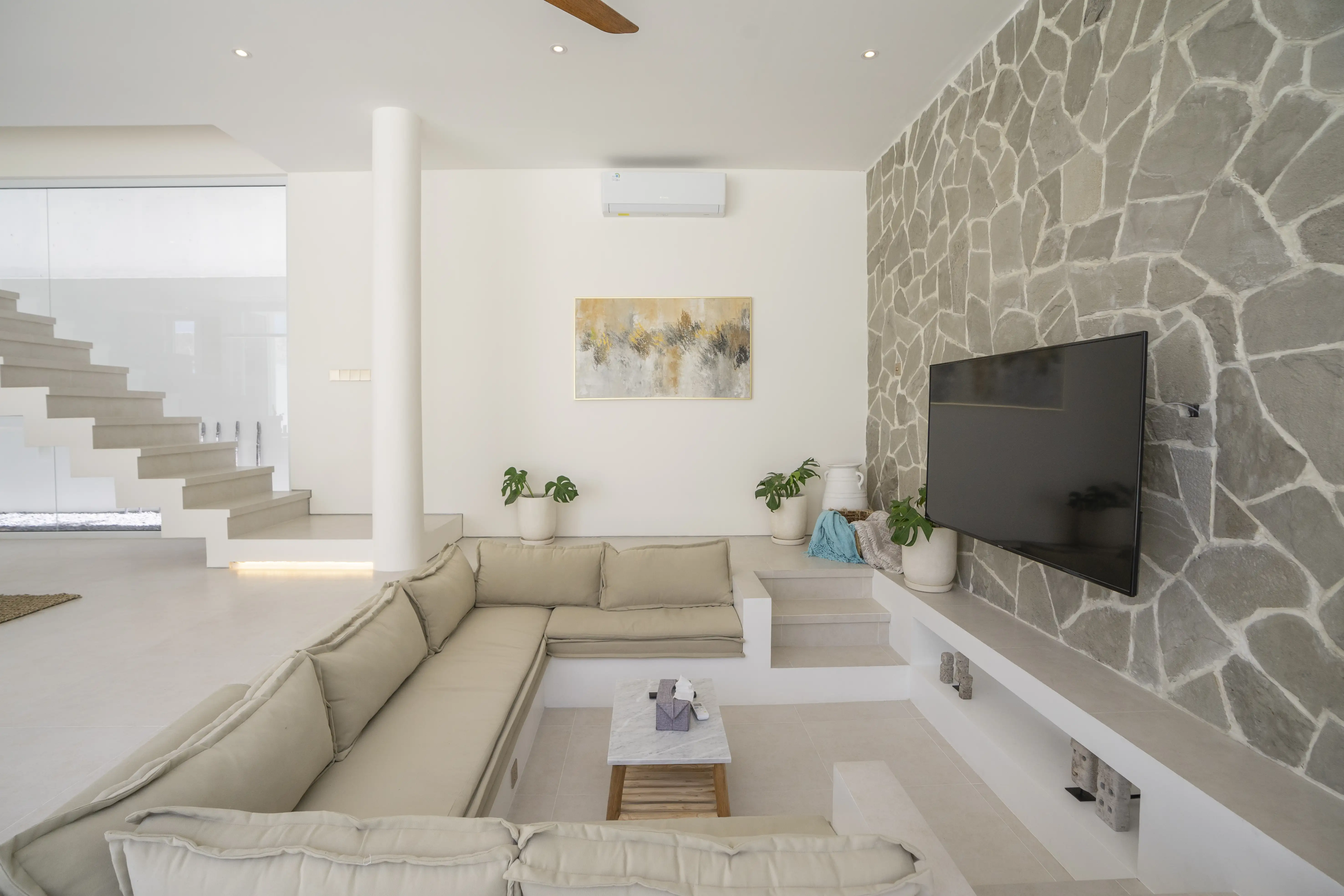 Villa 323m² in Indonesia, Canggu. Priced at 522185$ rent photo-30