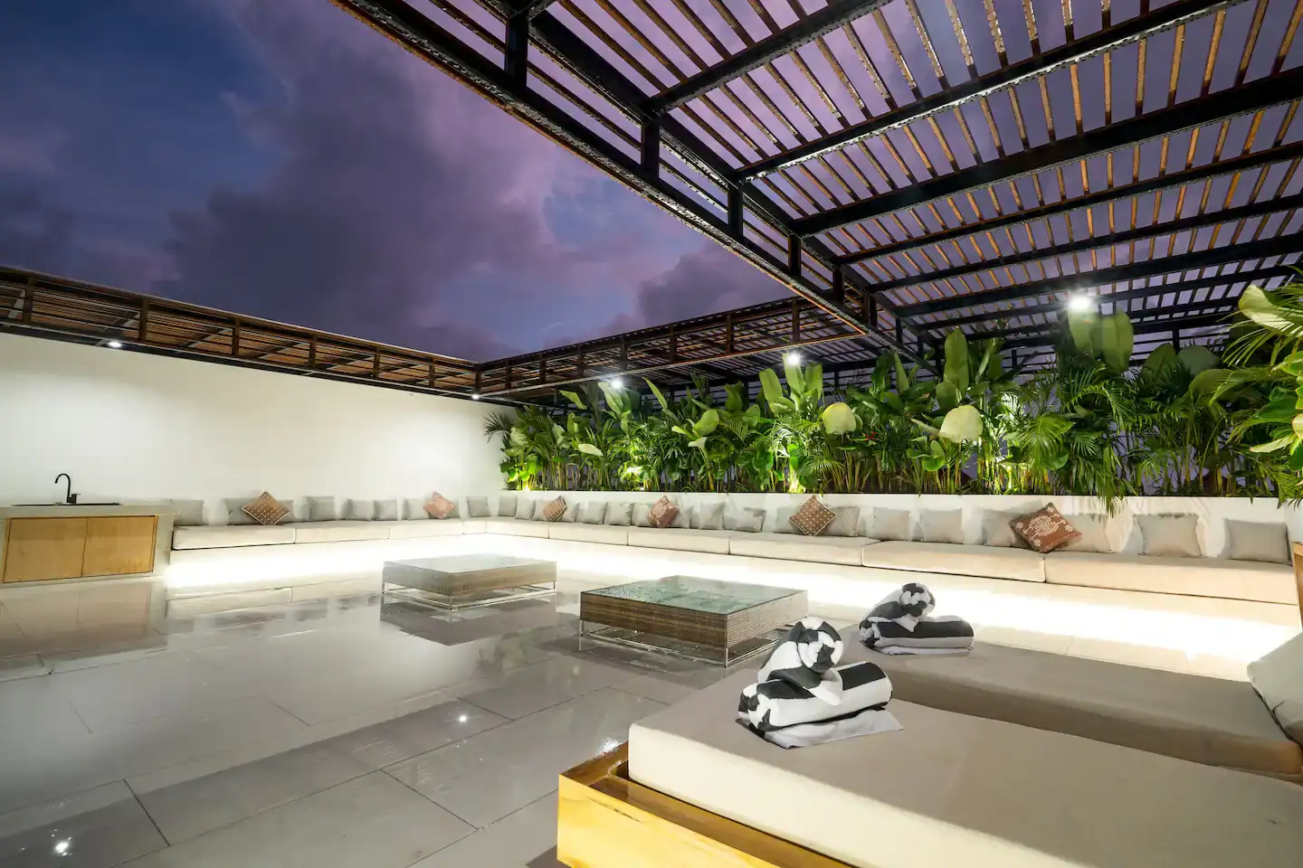 Villa 329m² in Indonesia, Canggu. Priced at 519000$ rent photo-3