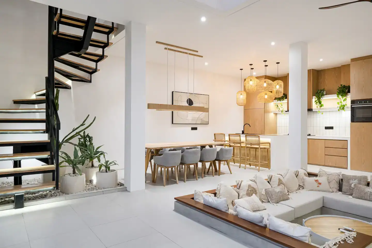Villa 329m² in Indonesia, Canggu. Priced at 519000$ rent photo-9