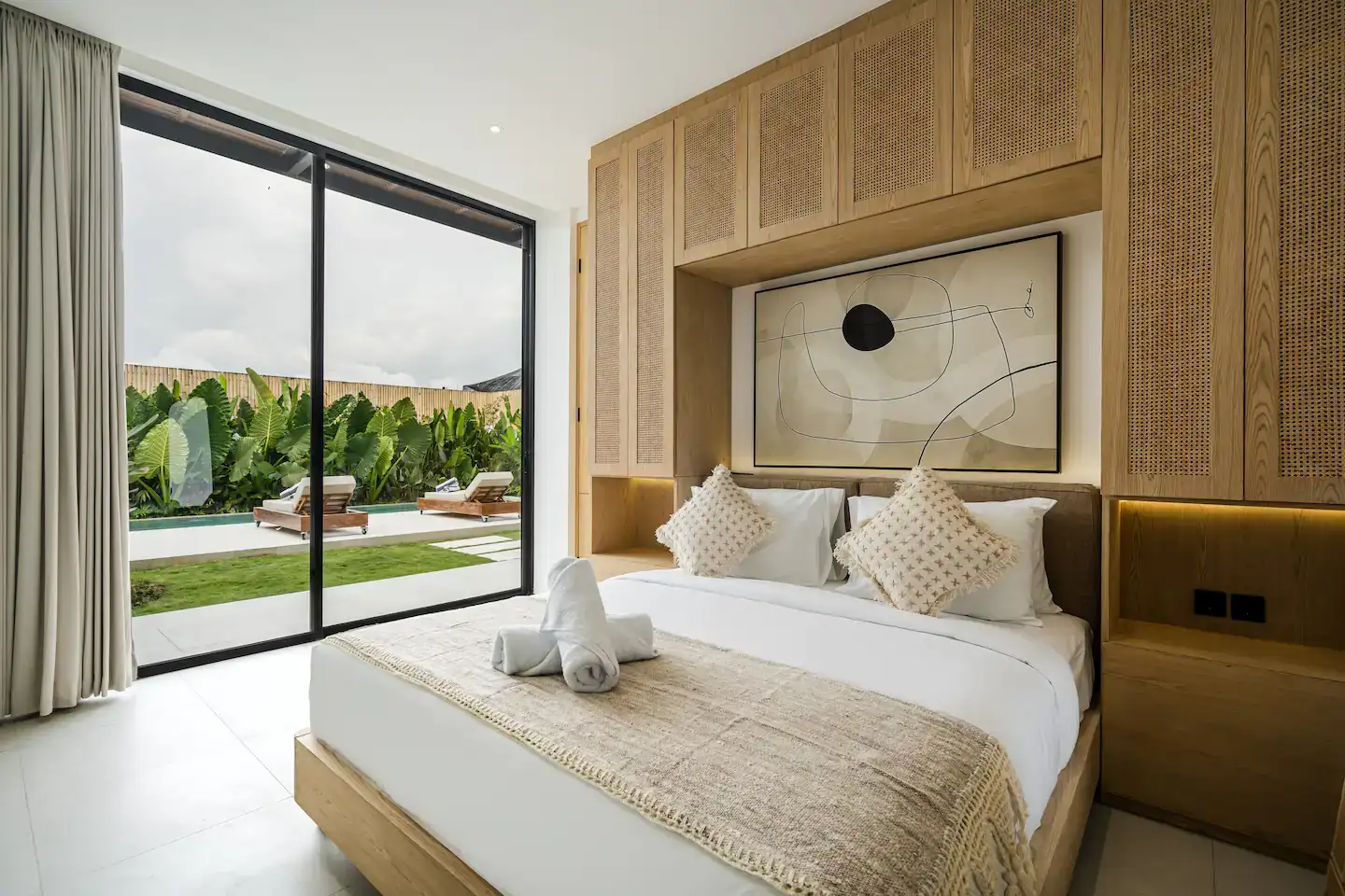 Villa 329m² in Indonesia, Canggu. Priced at 519000$ rent photo-15