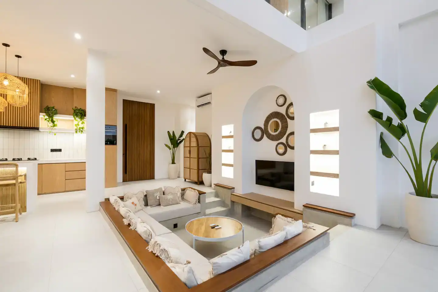 Villa 329m² in Indonesia, Canggu. Priced at 519000$ rent photo-43