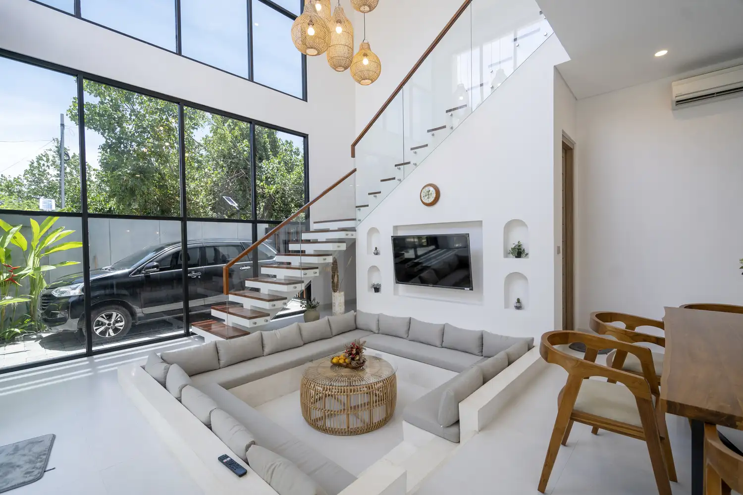 Villa 227m² in Indonesia, Canggu. Priced at 325000$ rent photo-26
