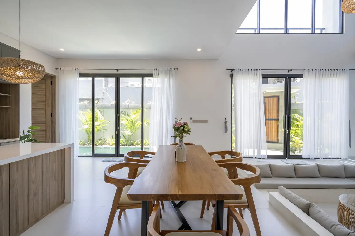 Villa 227m² in Indonesia, Canggu. Priced at 325000$ rent photo-27