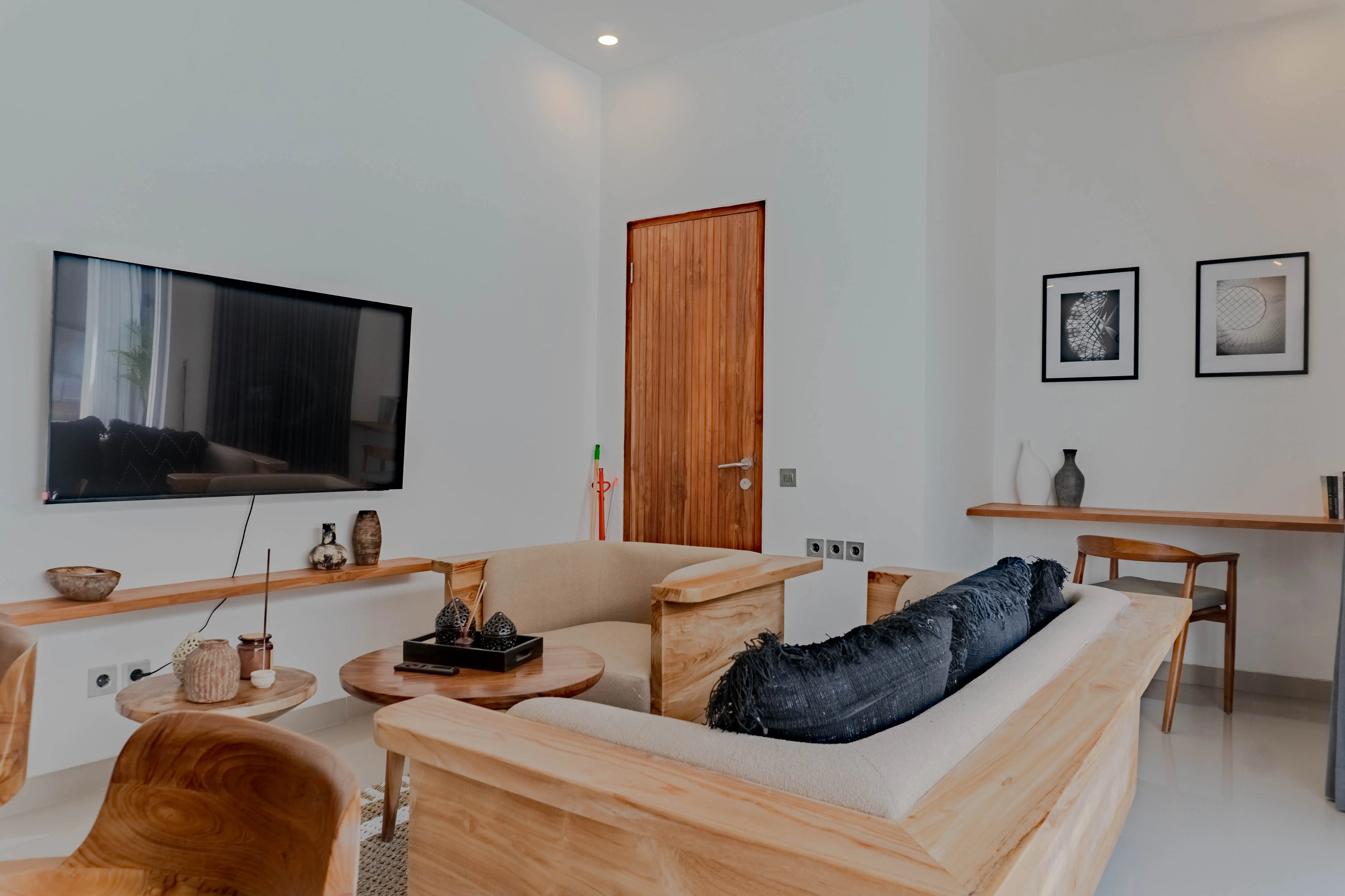 Villa 61m² in Indonesia, Seminyak. Priced at 140000$ rent photo-19