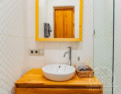 Buy in Indonesia for 140000$