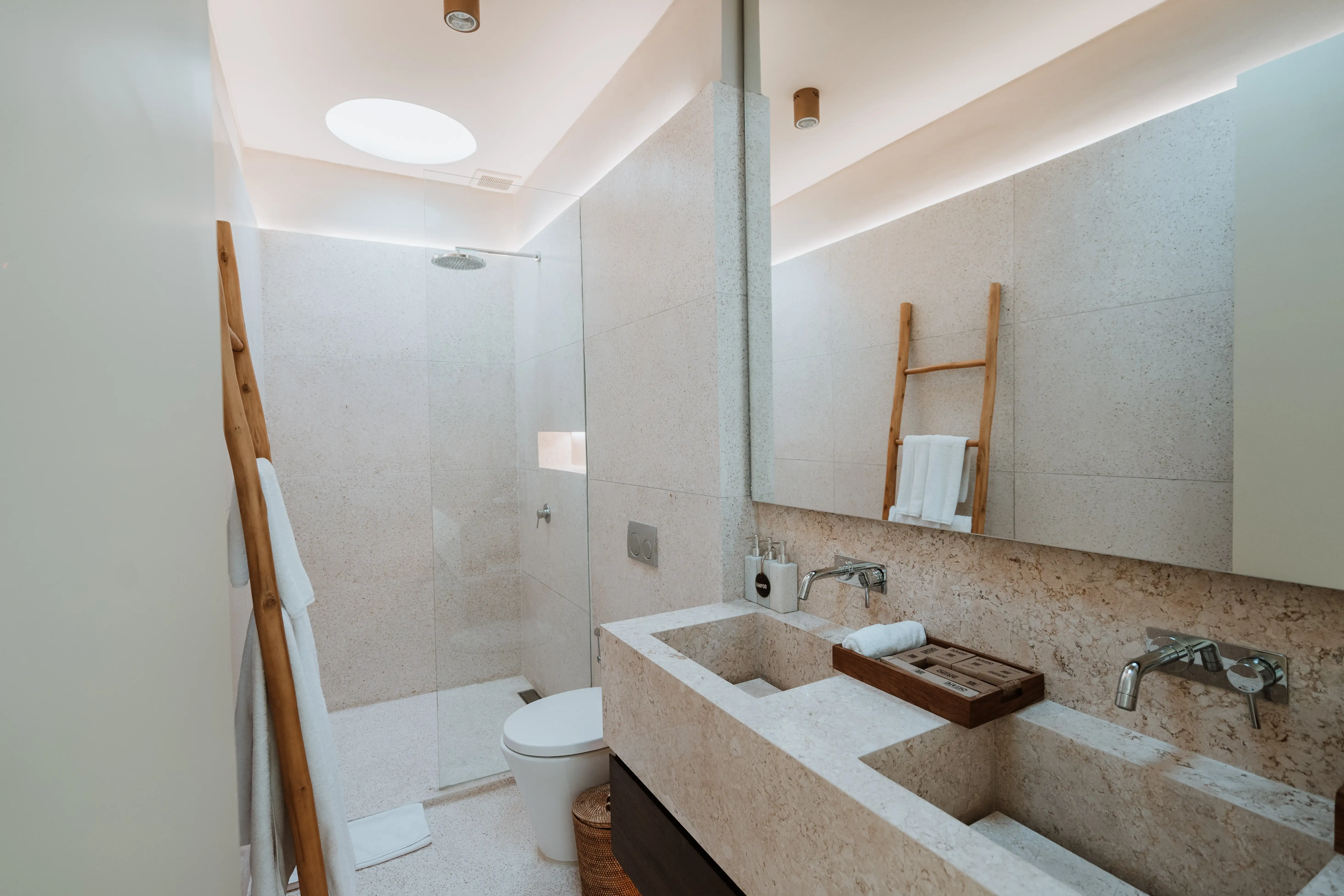 Villa 79m² in Indonesia, Canggu. Priced at 335000$ rent photo-47