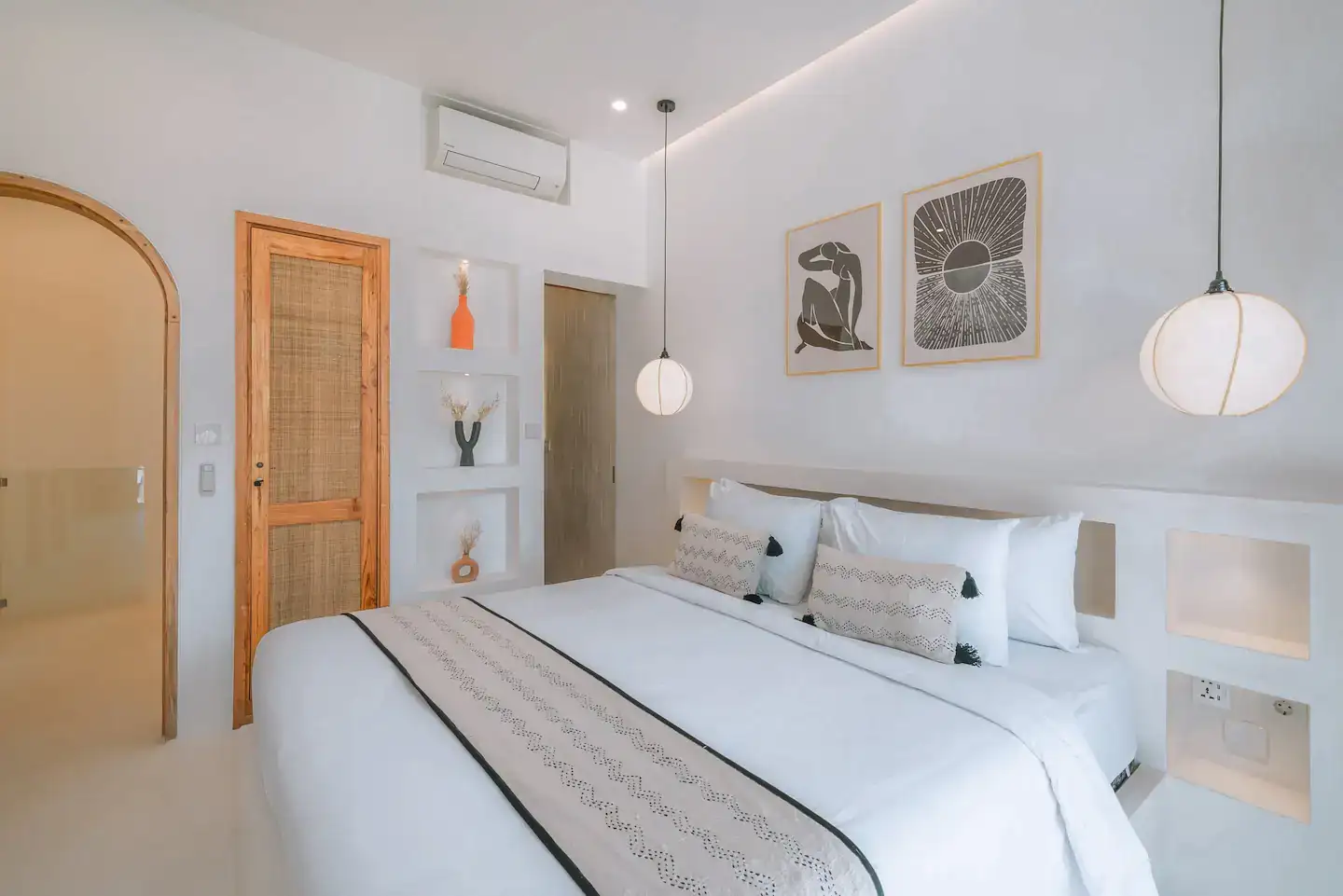 Villa 94m² in Indonesia, Canggu. Priced at 235000$ rent photo-13