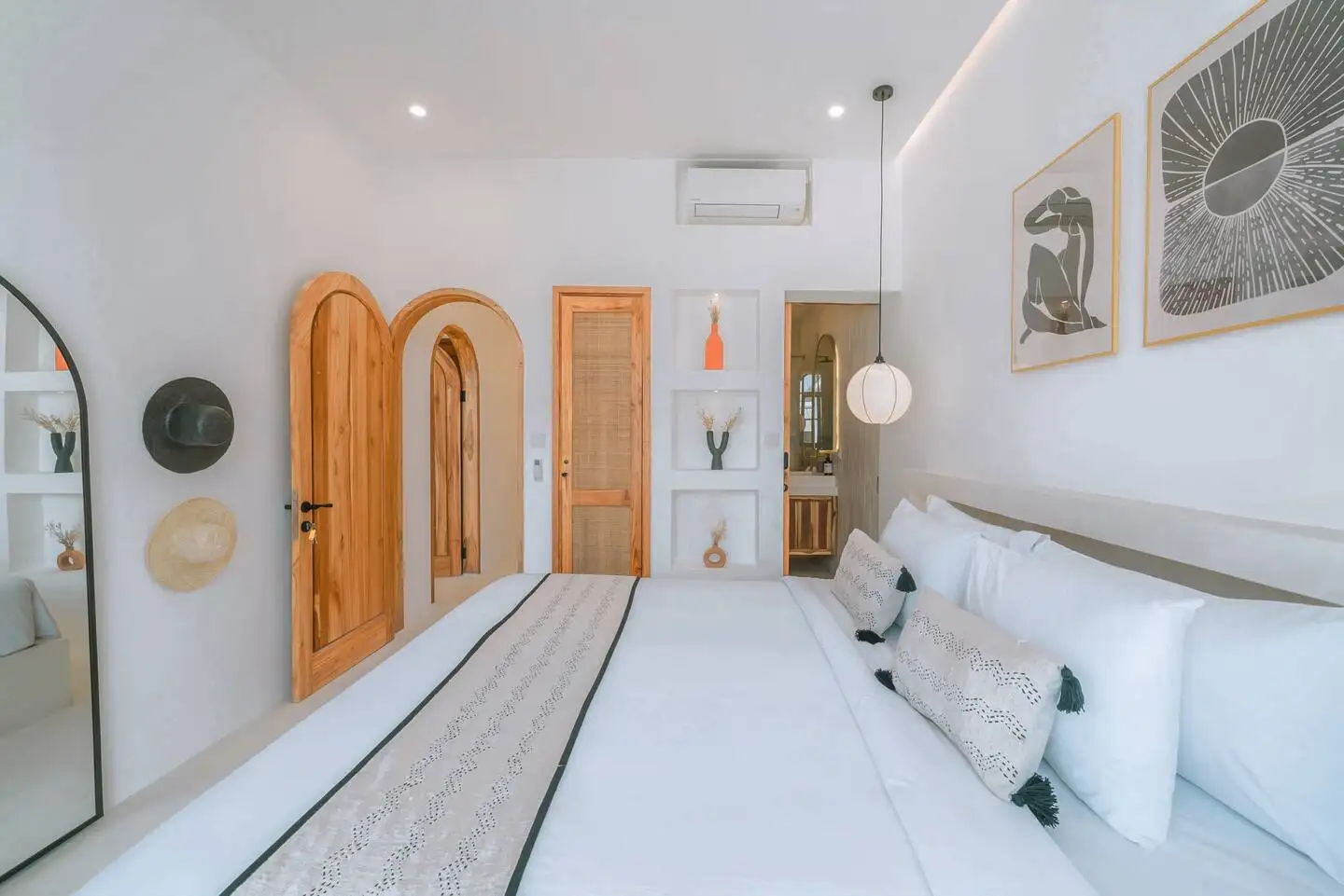 Villa 94m² in Indonesia, Canggu. Priced at 235000$ rent photo-15