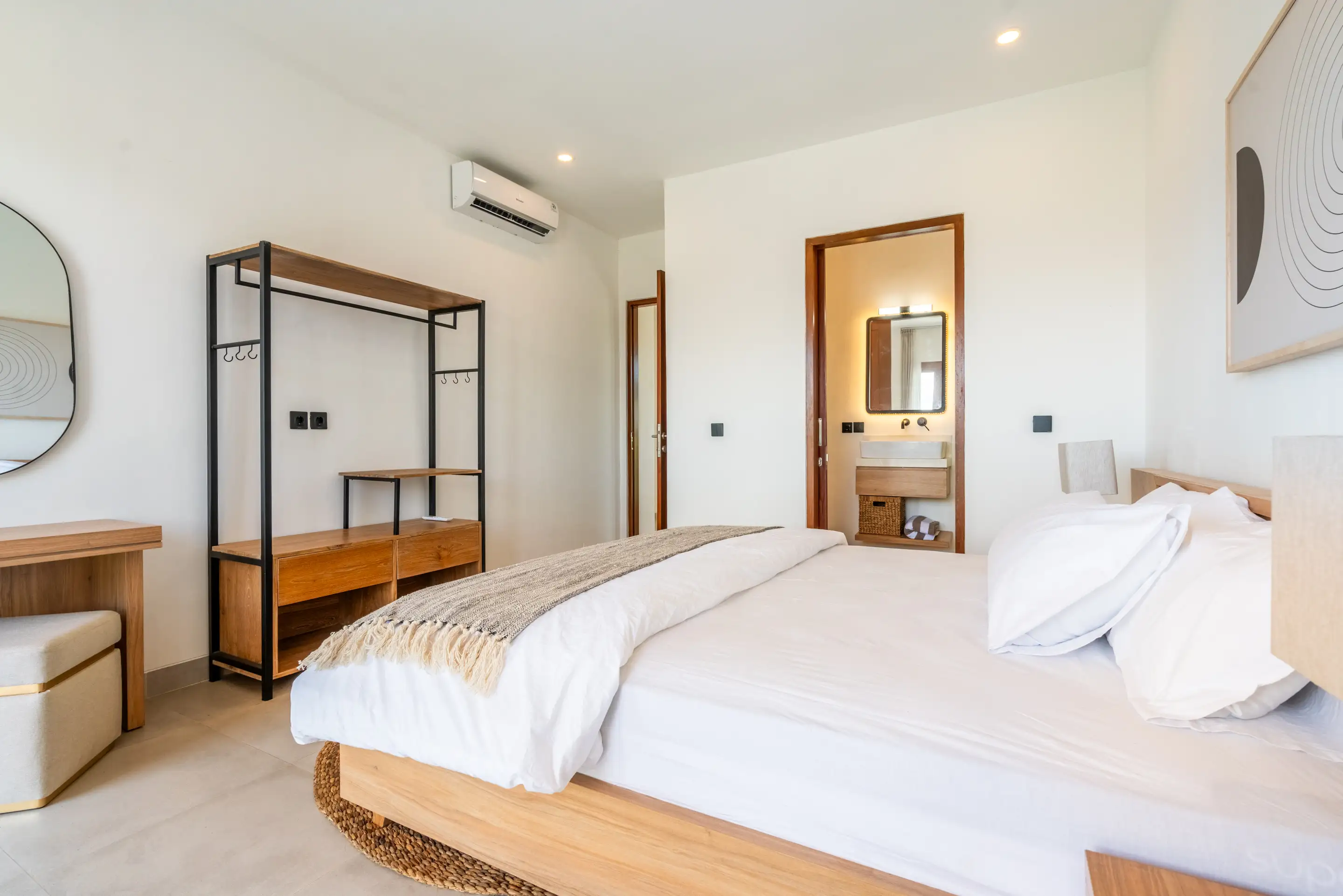 Villa 135m² in Indonesia, Canggu. Priced at 295000$ rent photo-18