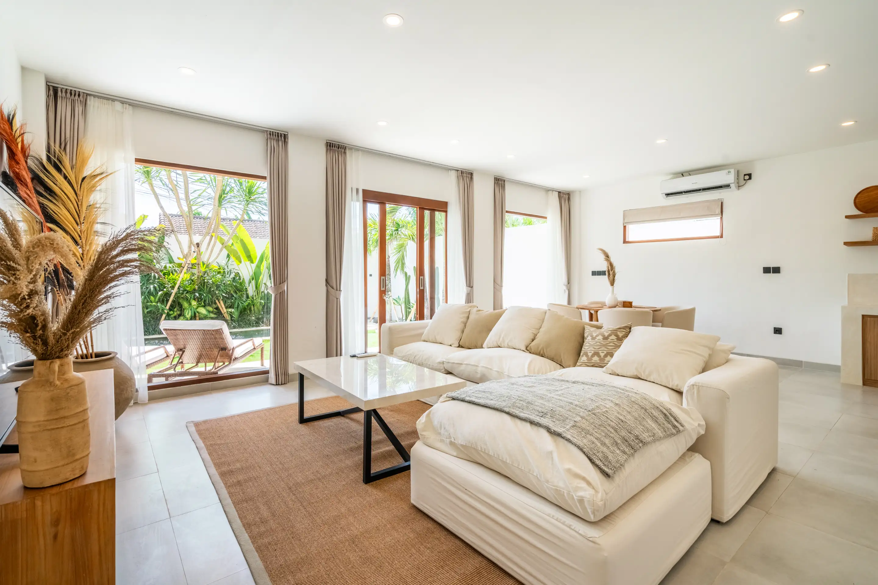 Villa 135m² in Indonesia, Canggu. Priced at 295000$ rent photo-33