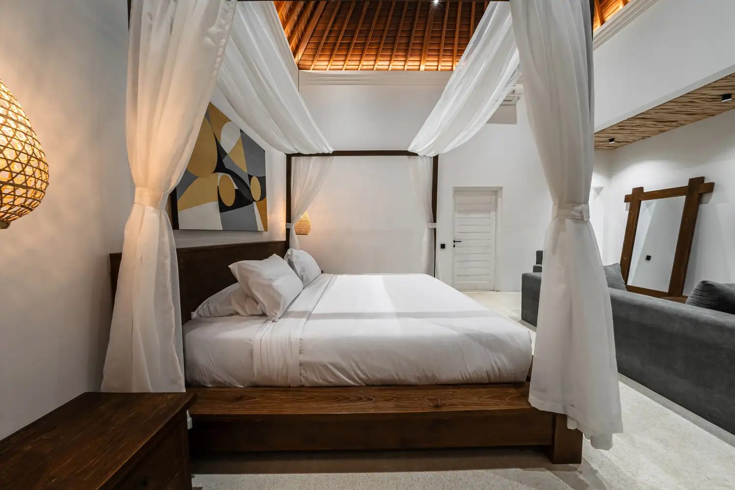 Villa 240m² in Indonesia, Ubud. Priced at 290000$ rent photo-23