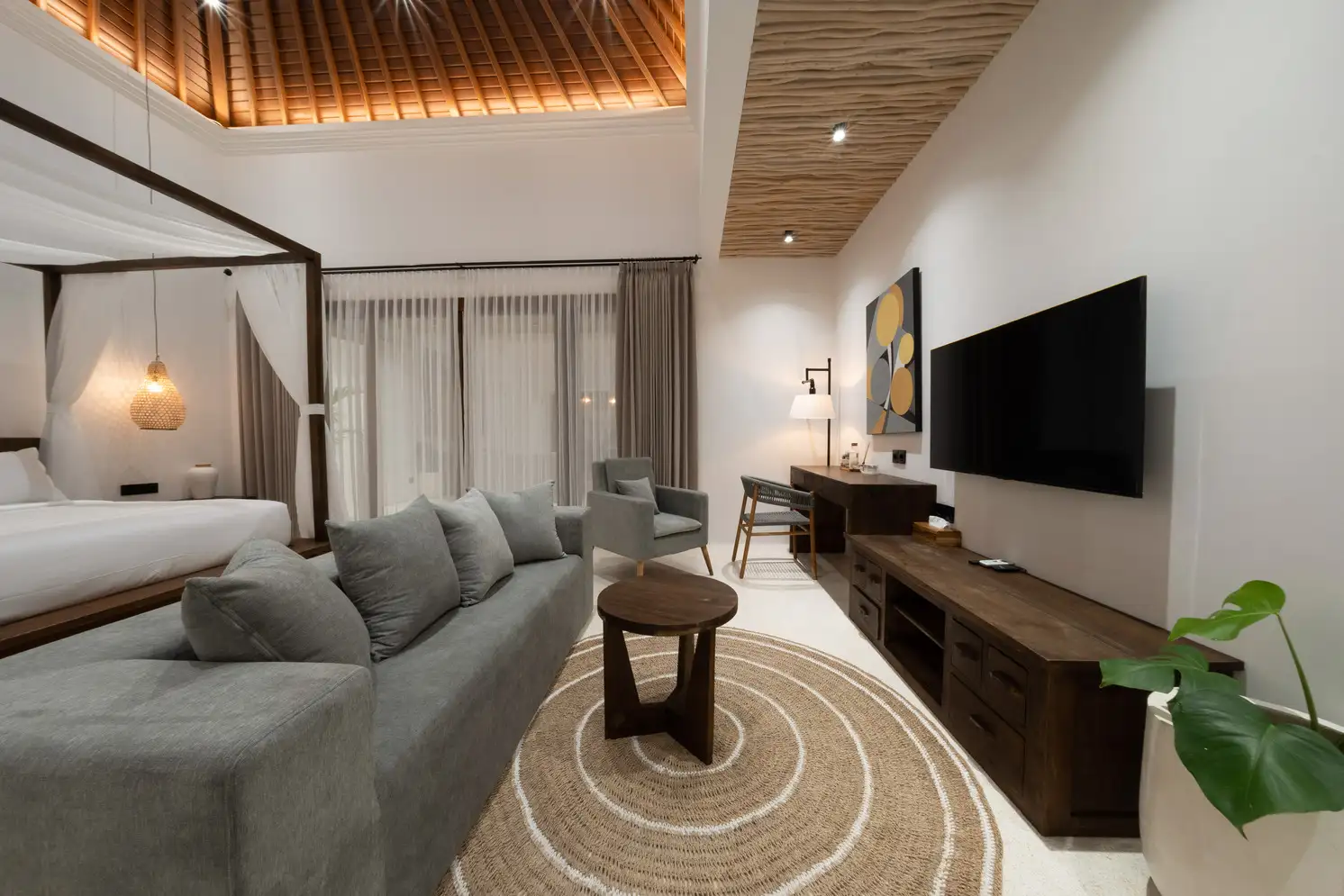 Villa 240m² in Indonesia, Ubud. Priced at 290000$ rent photo-25