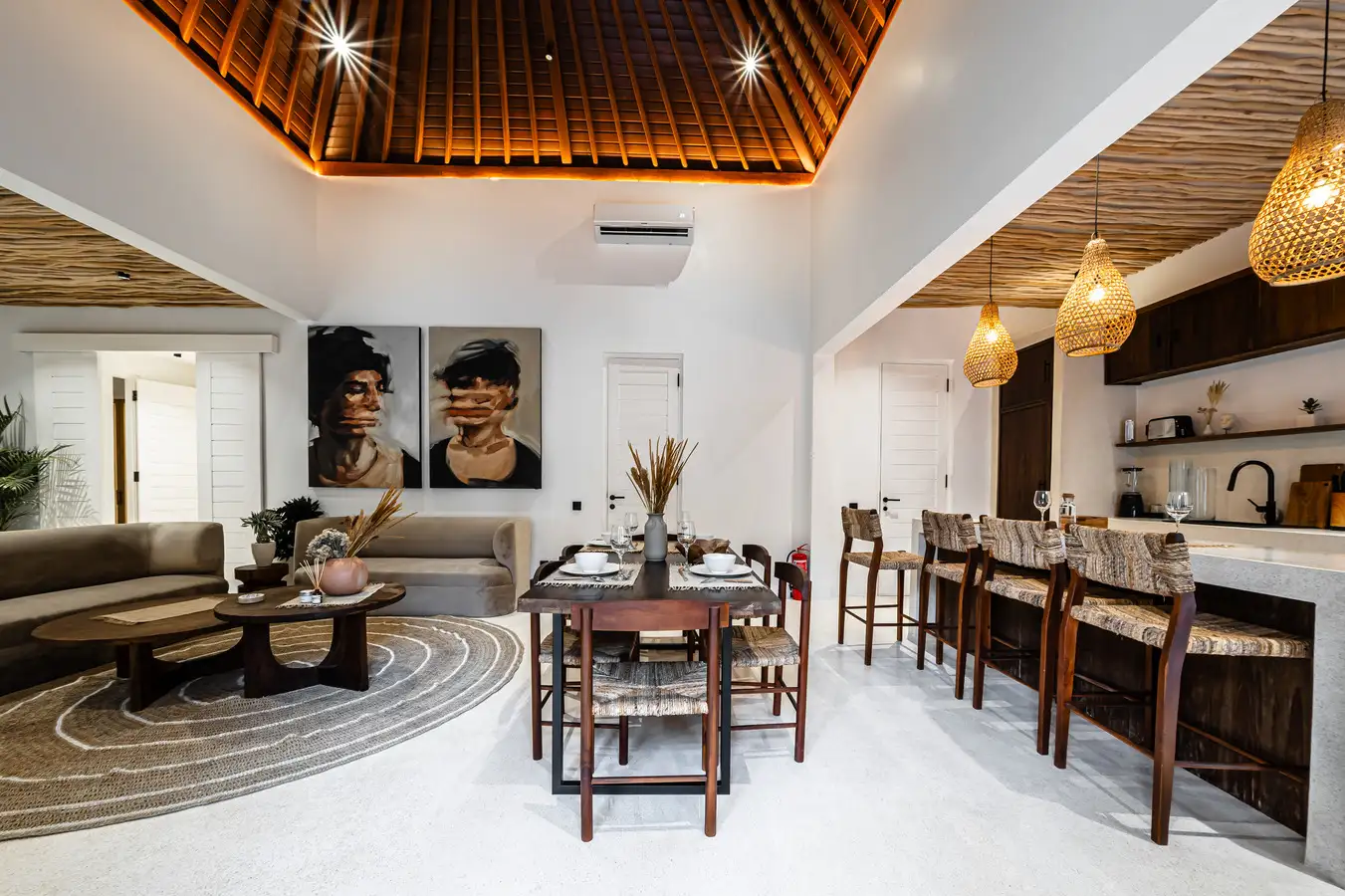 Villa 240m² in Indonesia, Ubud. Priced at 290000$ rent photo-30
