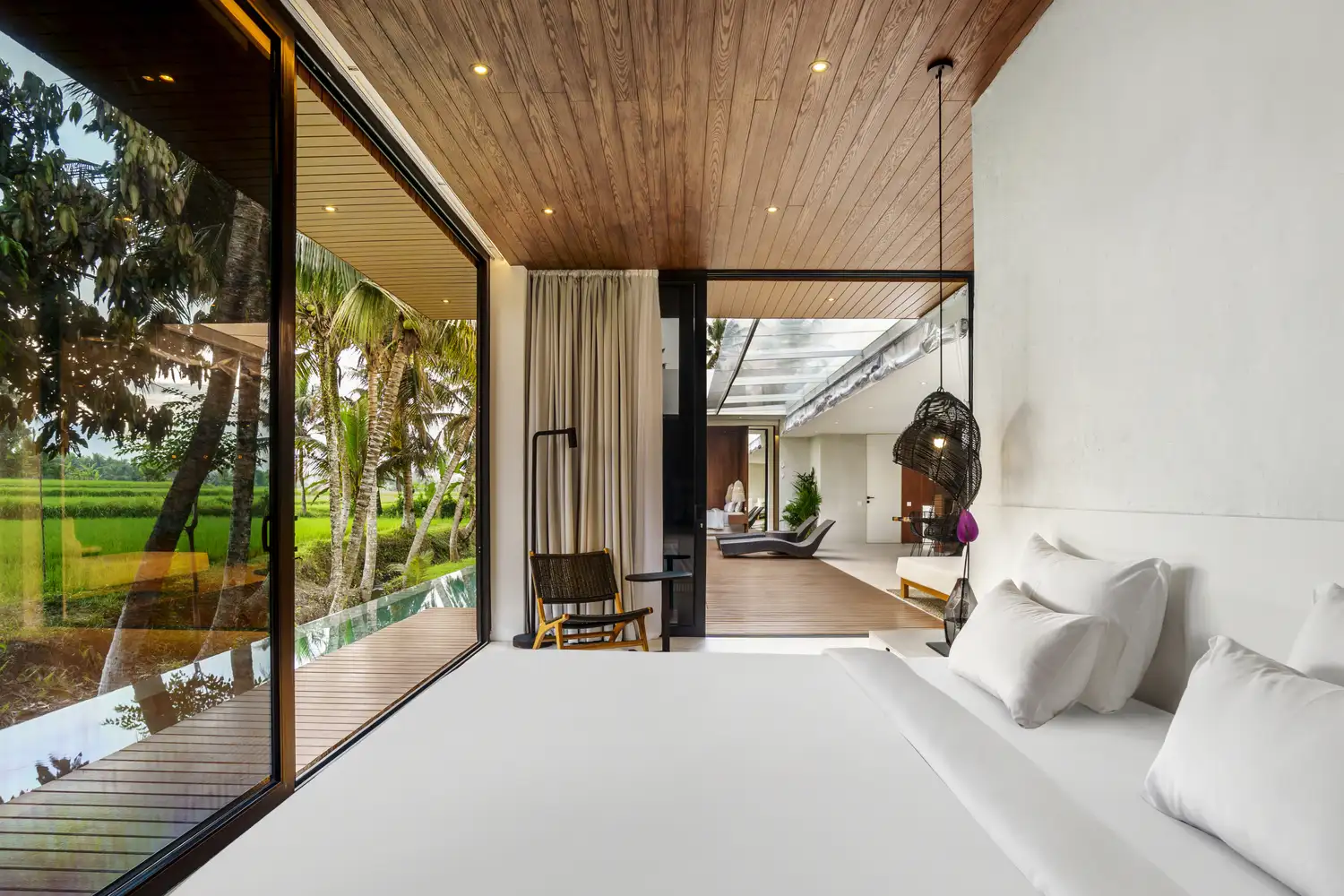 Villa 290m² in Indonesia, Ubud. Priced at 330000$ rent photo-7