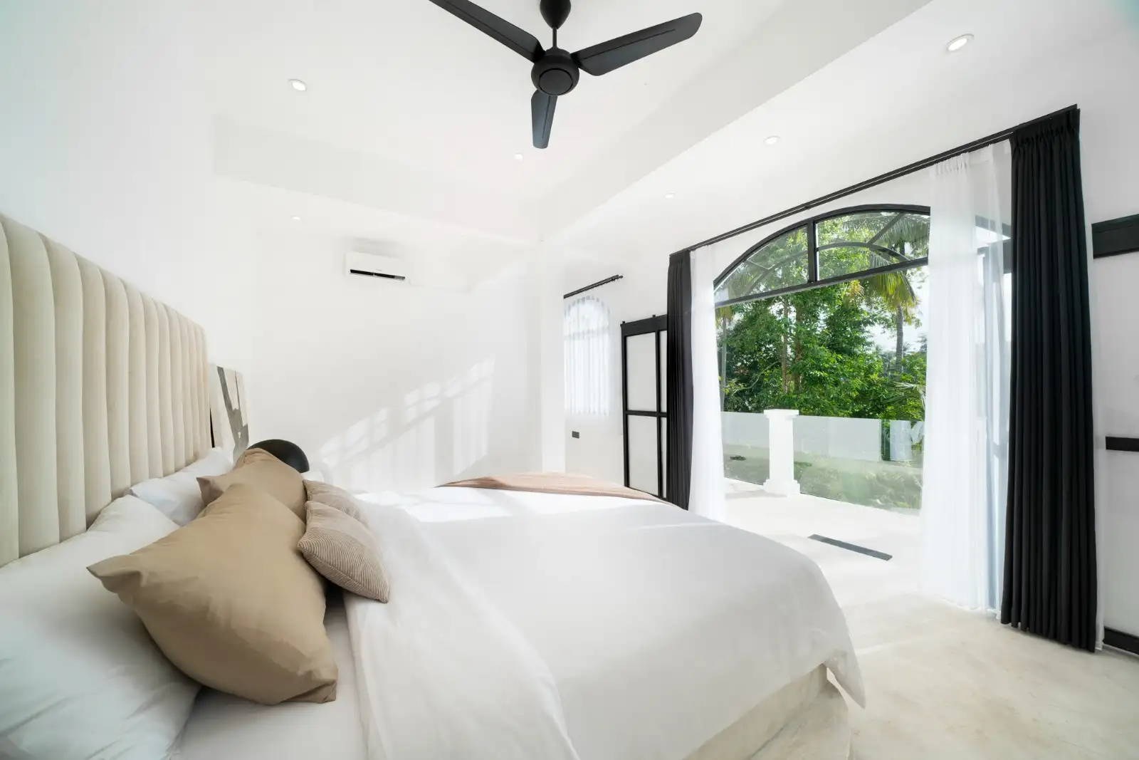 Villa 385m² in Indonesia, Ubud. Priced at 425000$ rent photo-24