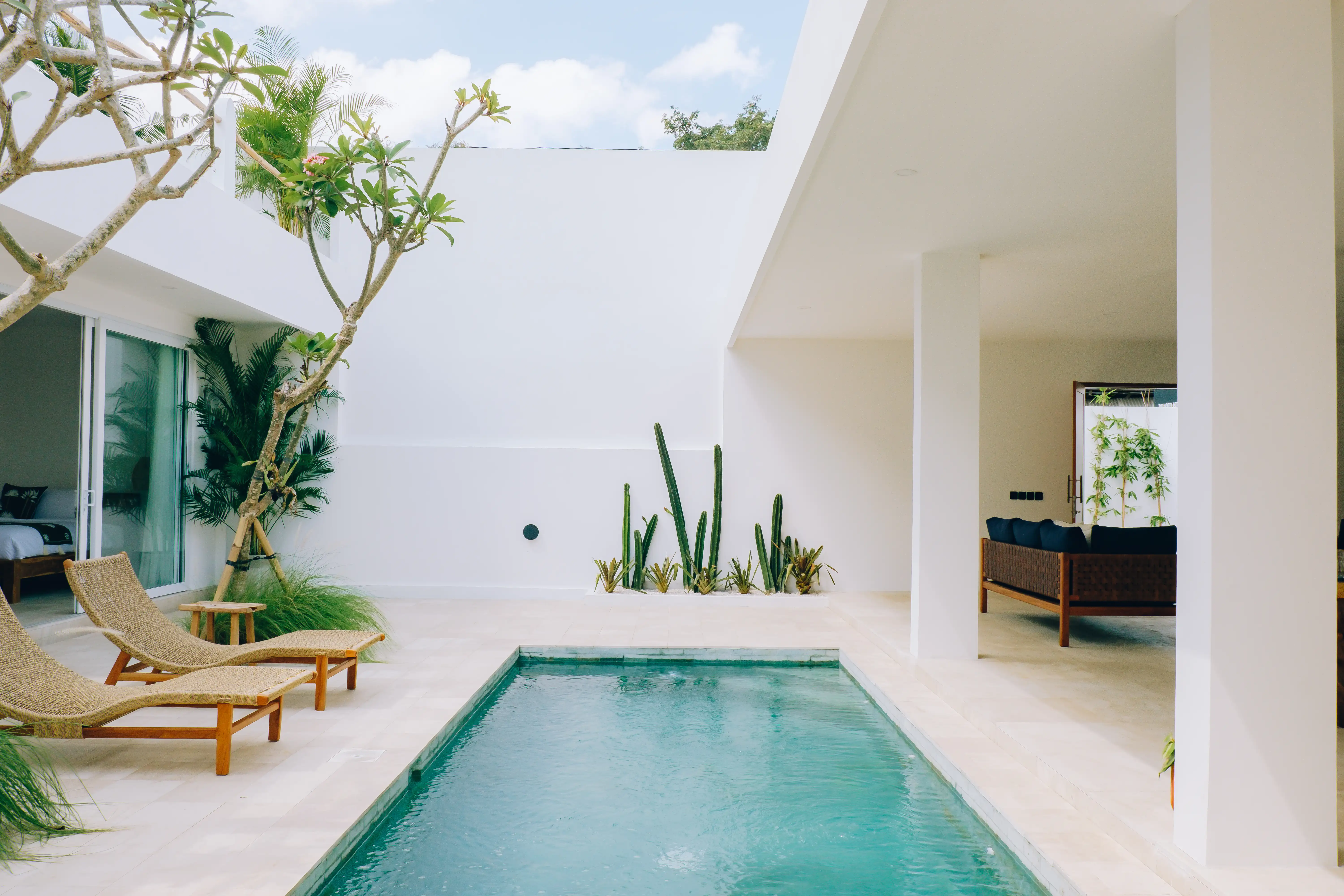 Villa 192m² in Indonesia, Canggu. Priced at 270000$ rent photo-10