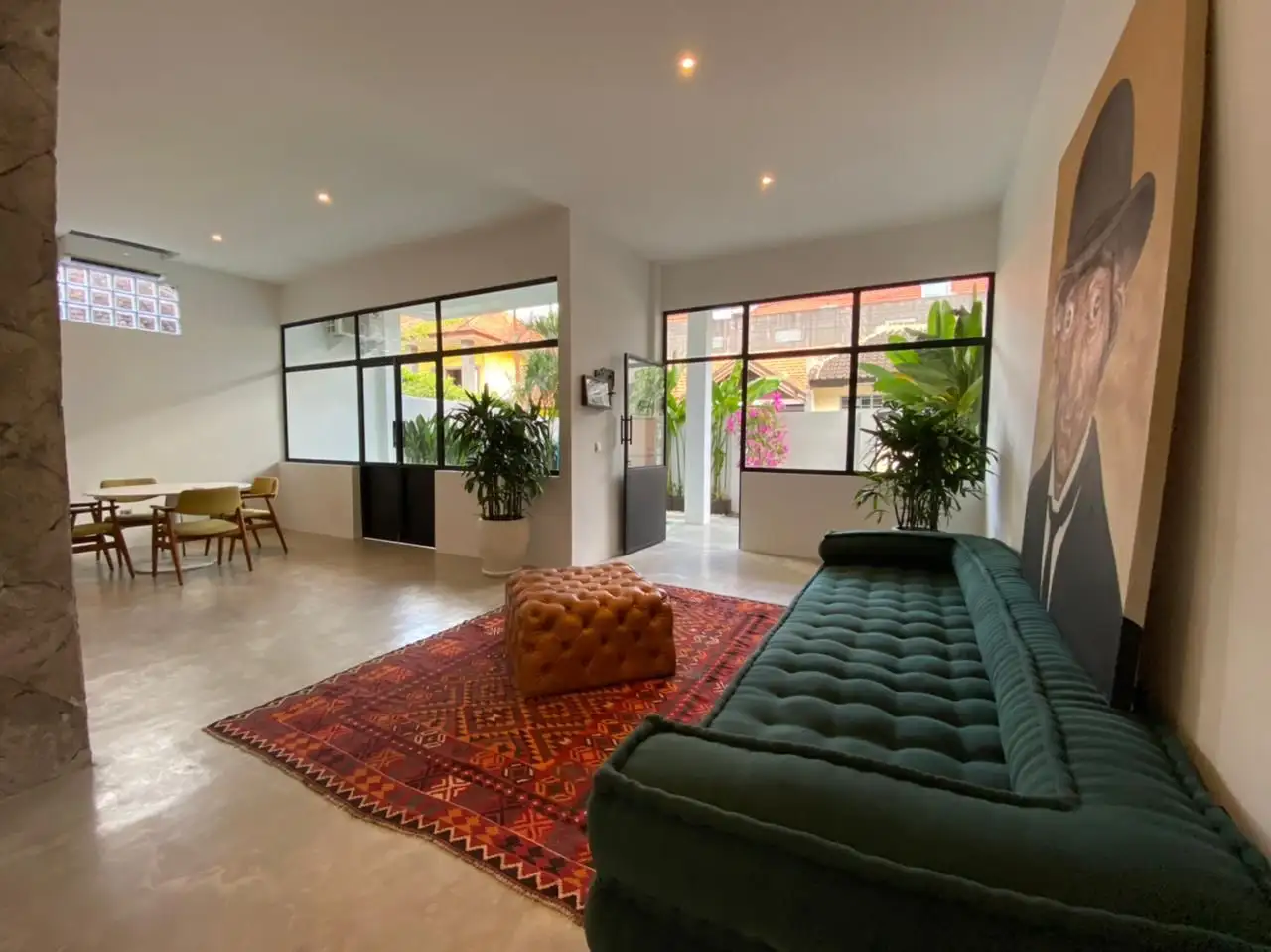 Flat 120m² in Indonesia, Canggu. Priced at 142000$ rent photo-12