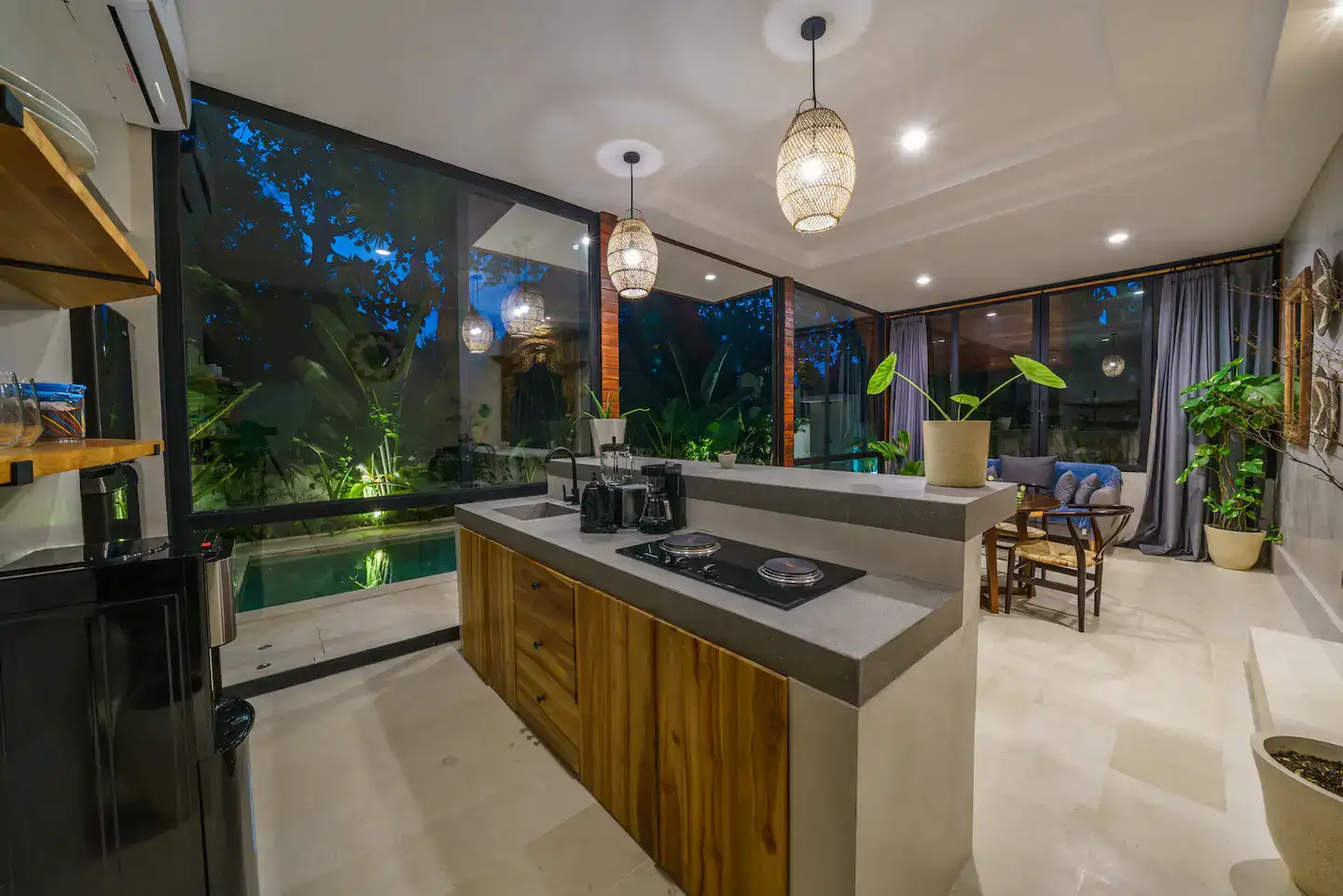 Villa 120m² in Indonesia, Canggu. Priced at 290000$ rent photo-14