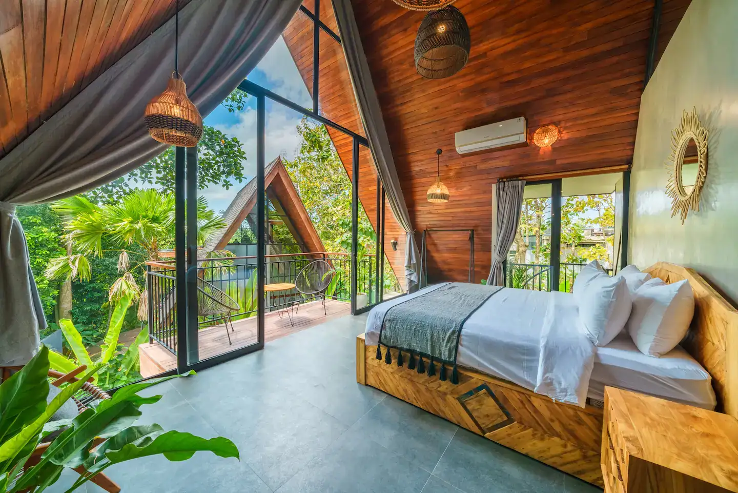 Villa 120m² in Indonesia, Canggu. Priced at 290000$ rent photo-15