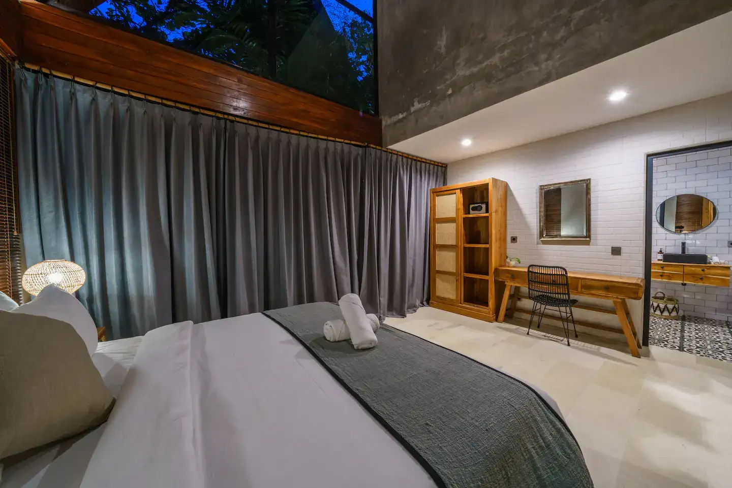 Villa 120m² in Indonesia, Canggu. Priced at 290000$ rent photo-16