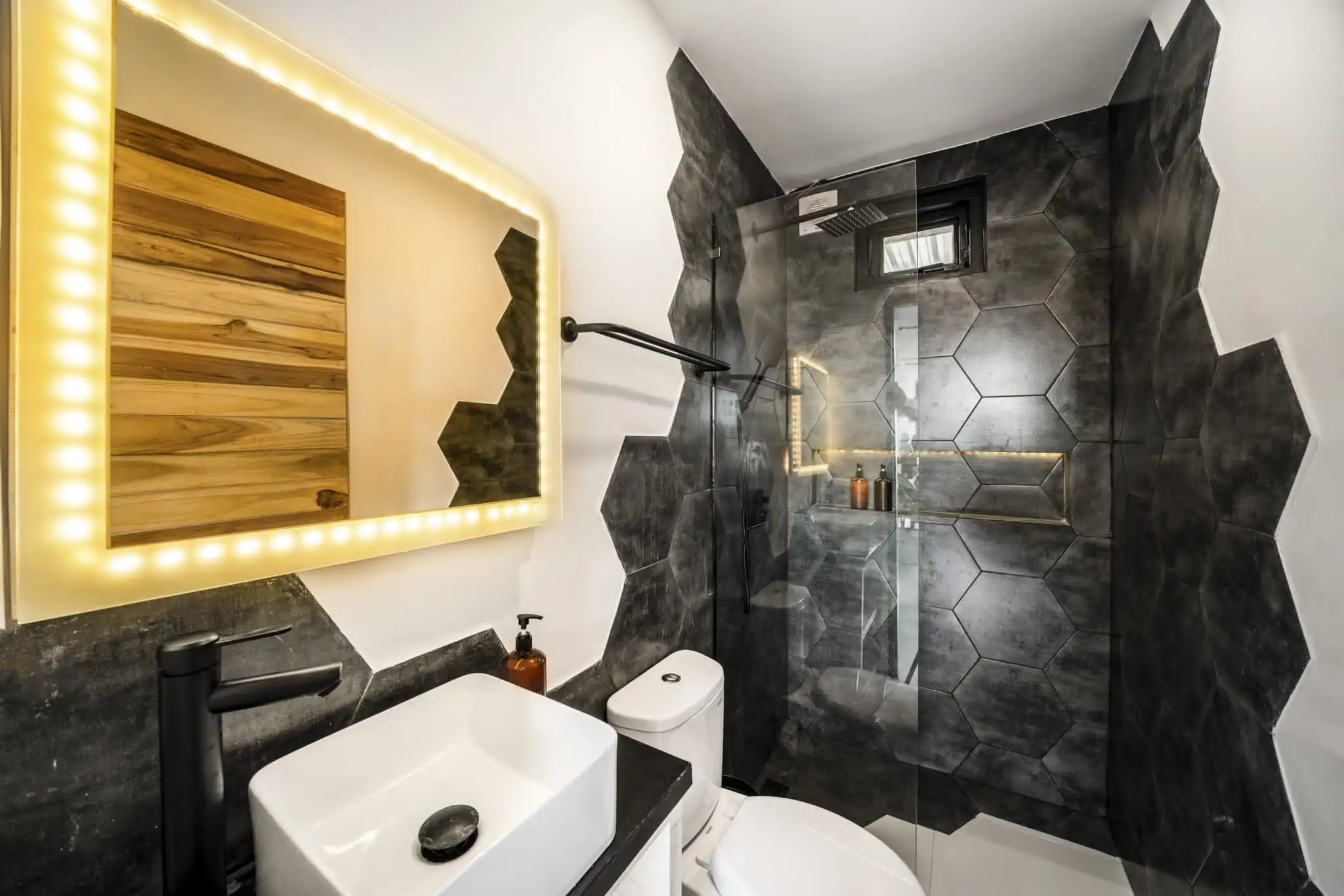 Villa 90m² in Indonesia, Canggu. Priced at 180000$ rent photo-12