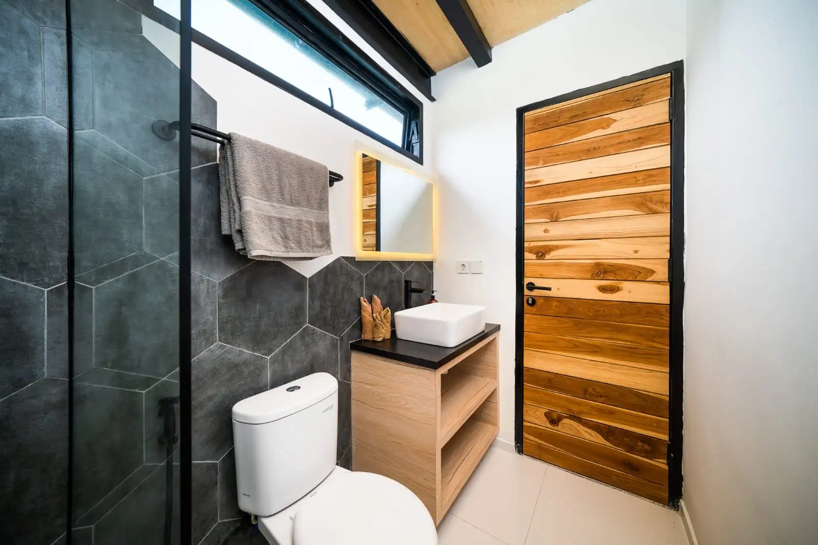 Villa 90m² in Indonesia, Canggu. Priced at 180000$ rent photo-18