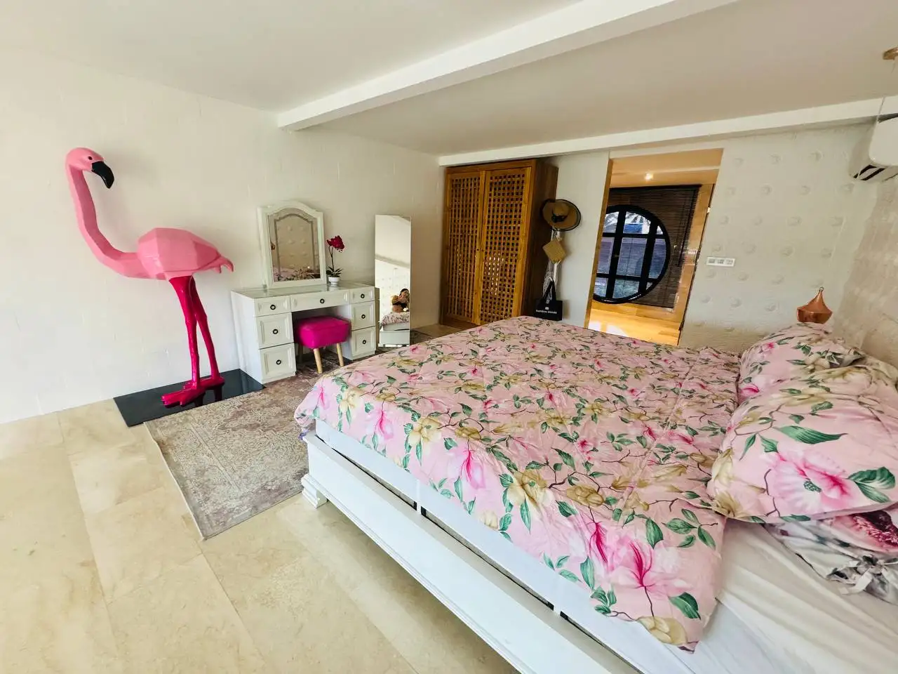Flat 83m² in Indonesia, Ubud. Priced at 199000$ rent photo-12
