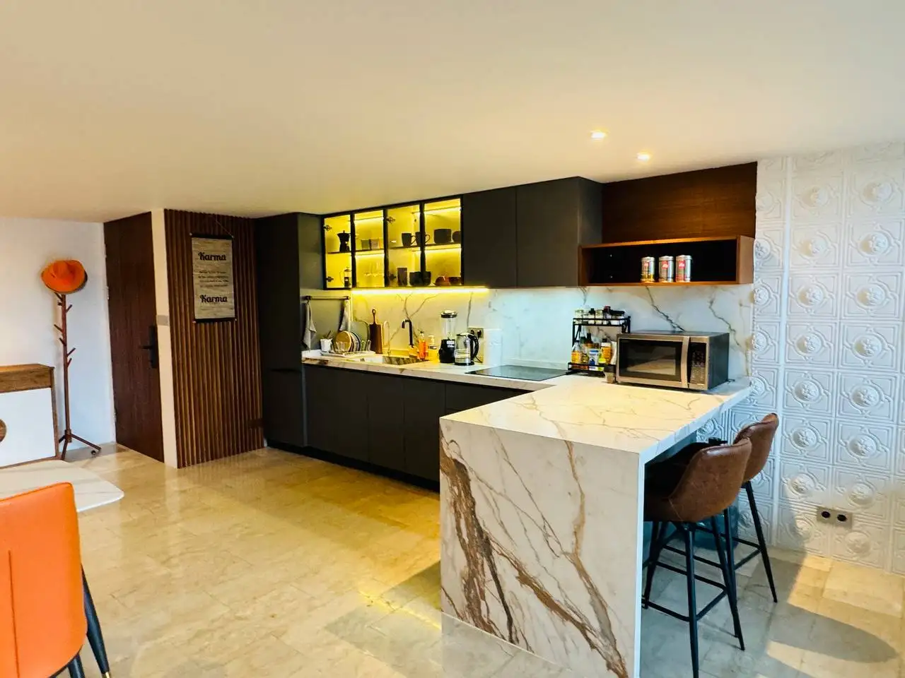 Flat 83m² in Indonesia, Ubud. Priced at 199000$ rent photo-18