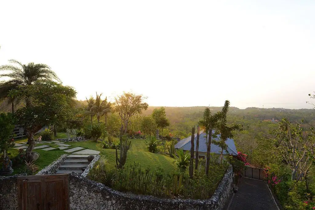 Villa 600m² in Indonesia, Bukit. Priced at 1309000$ rent photo-1