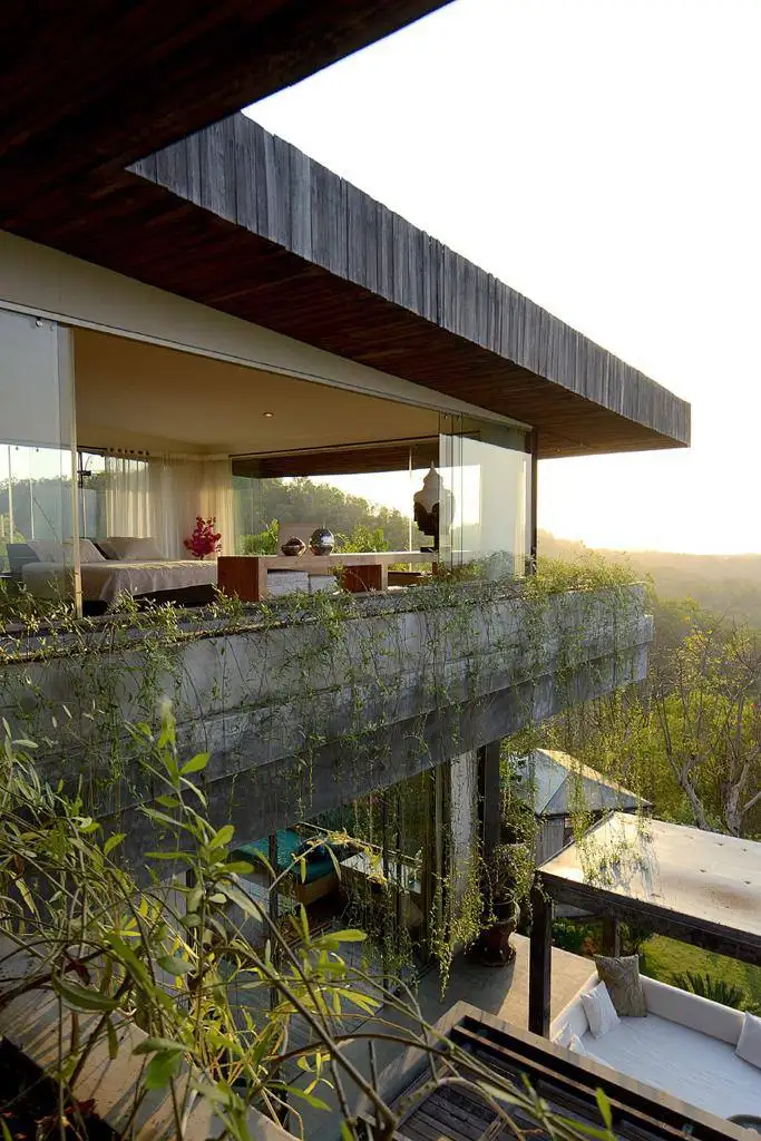 Villa 600m² in Indonesia, Bukit. Priced at 1309000$ rent photo-4