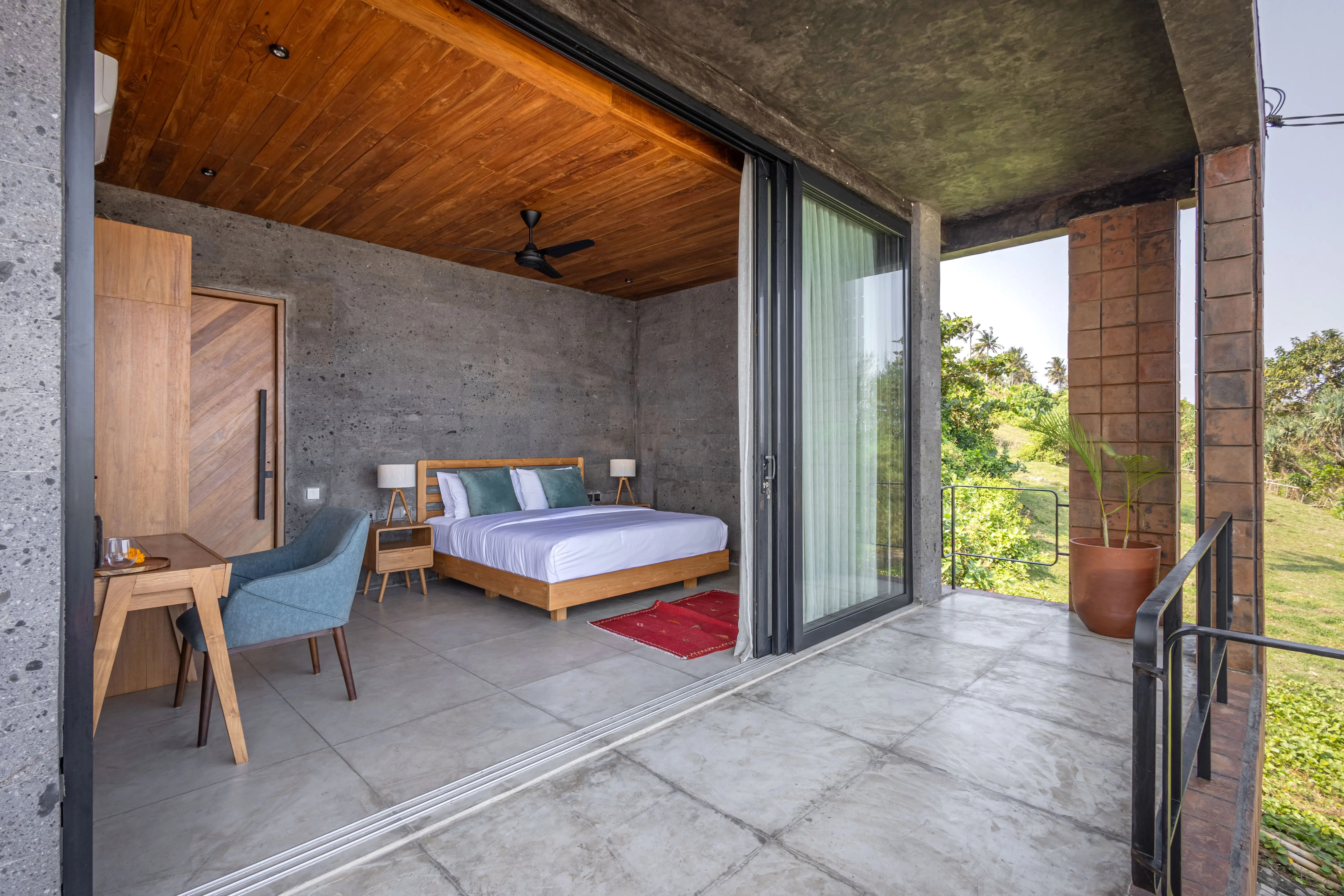 Villa 250m² in Indonesia, Balian. Priced at 1300000$ rent photo-16