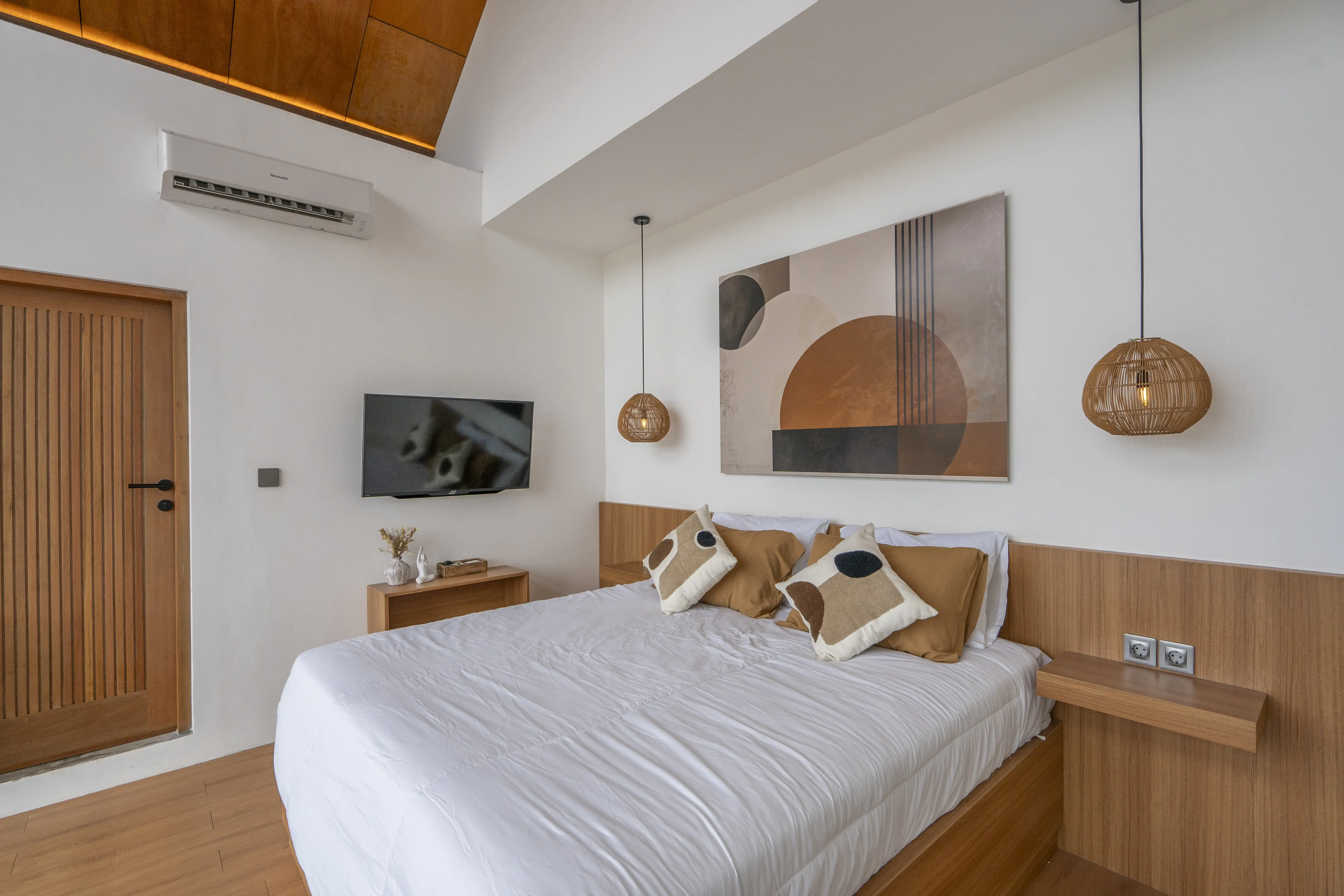 Villa 58m² in Indonesia, Bukit. Priced at 130000$ rent photo-13