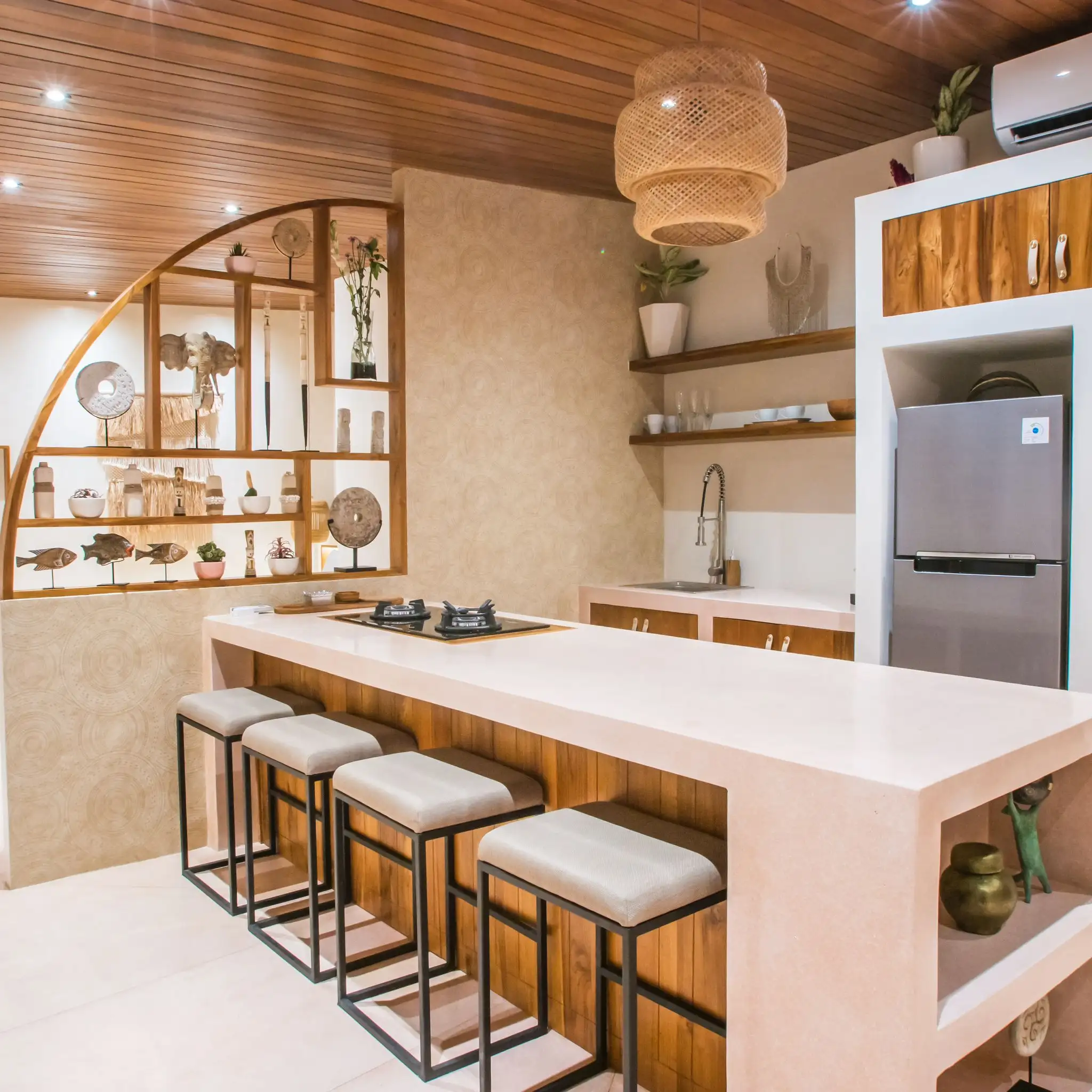 Flat 55m² in Indonesia, Canggu. Priced at 90000$ rent photo-10