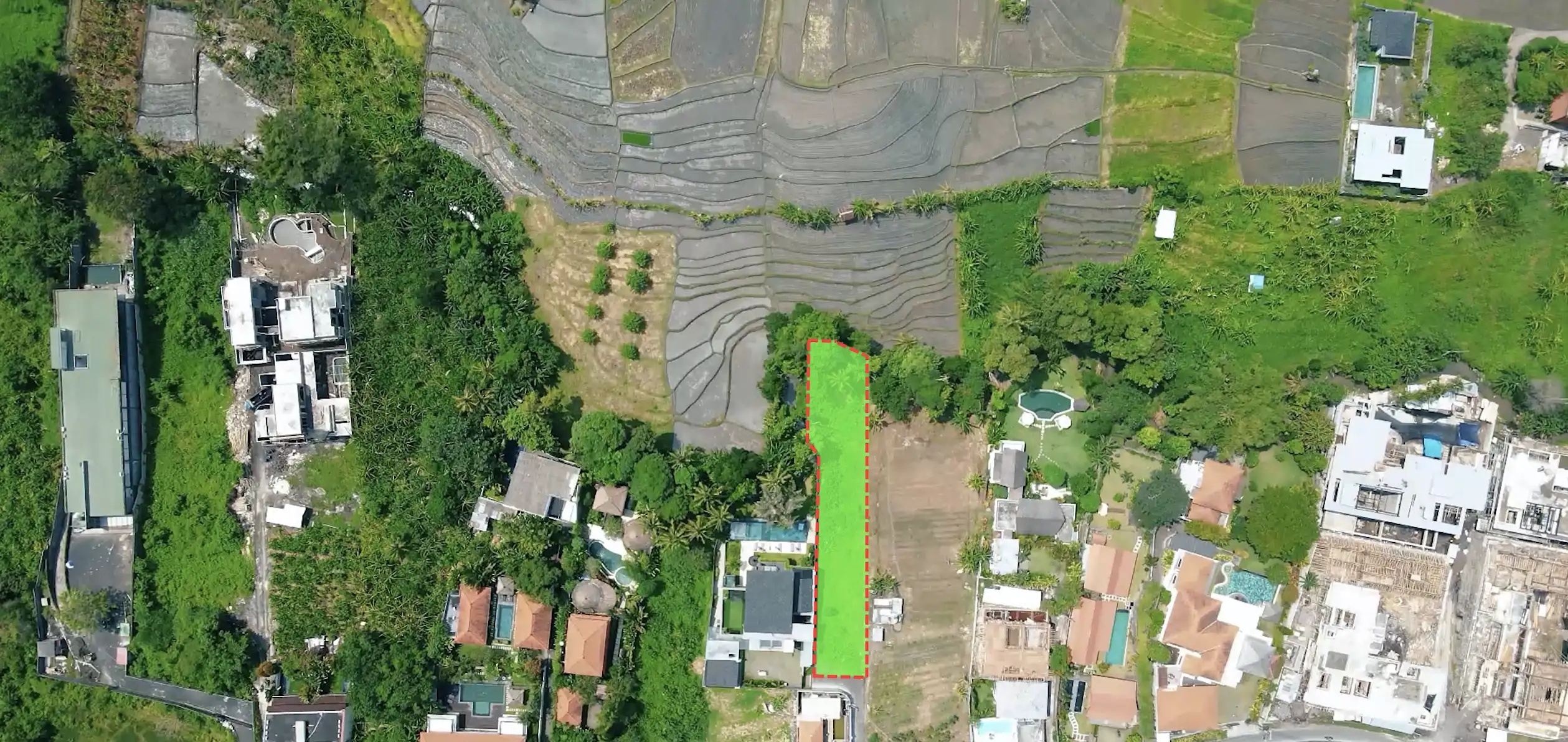 Land 0m² in Indonesia, Canggu. Priced at 275430$ rent photo-1