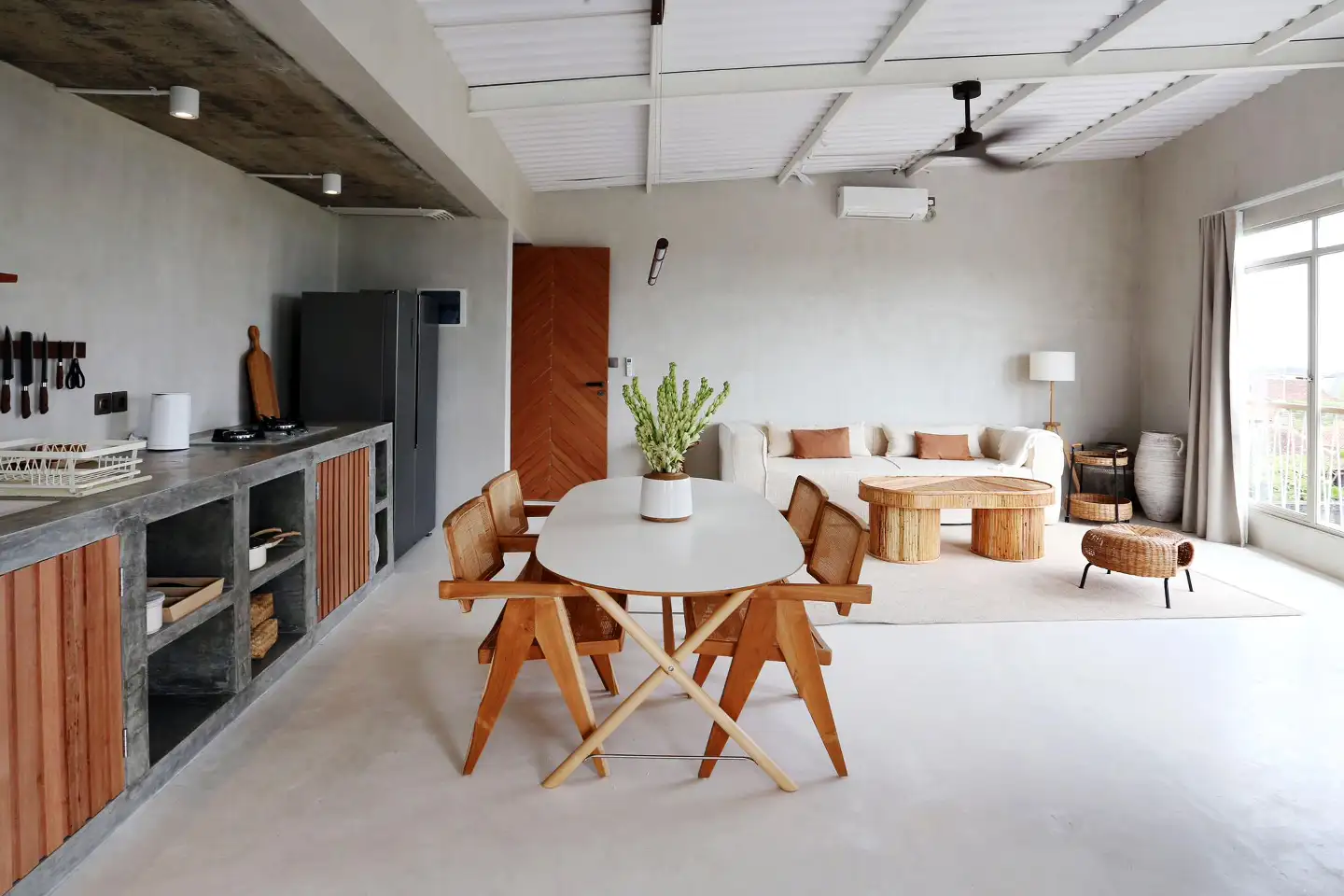 Flat 680m² in Indonesia, Canggu. Priced at 1650000$ rent photo-19