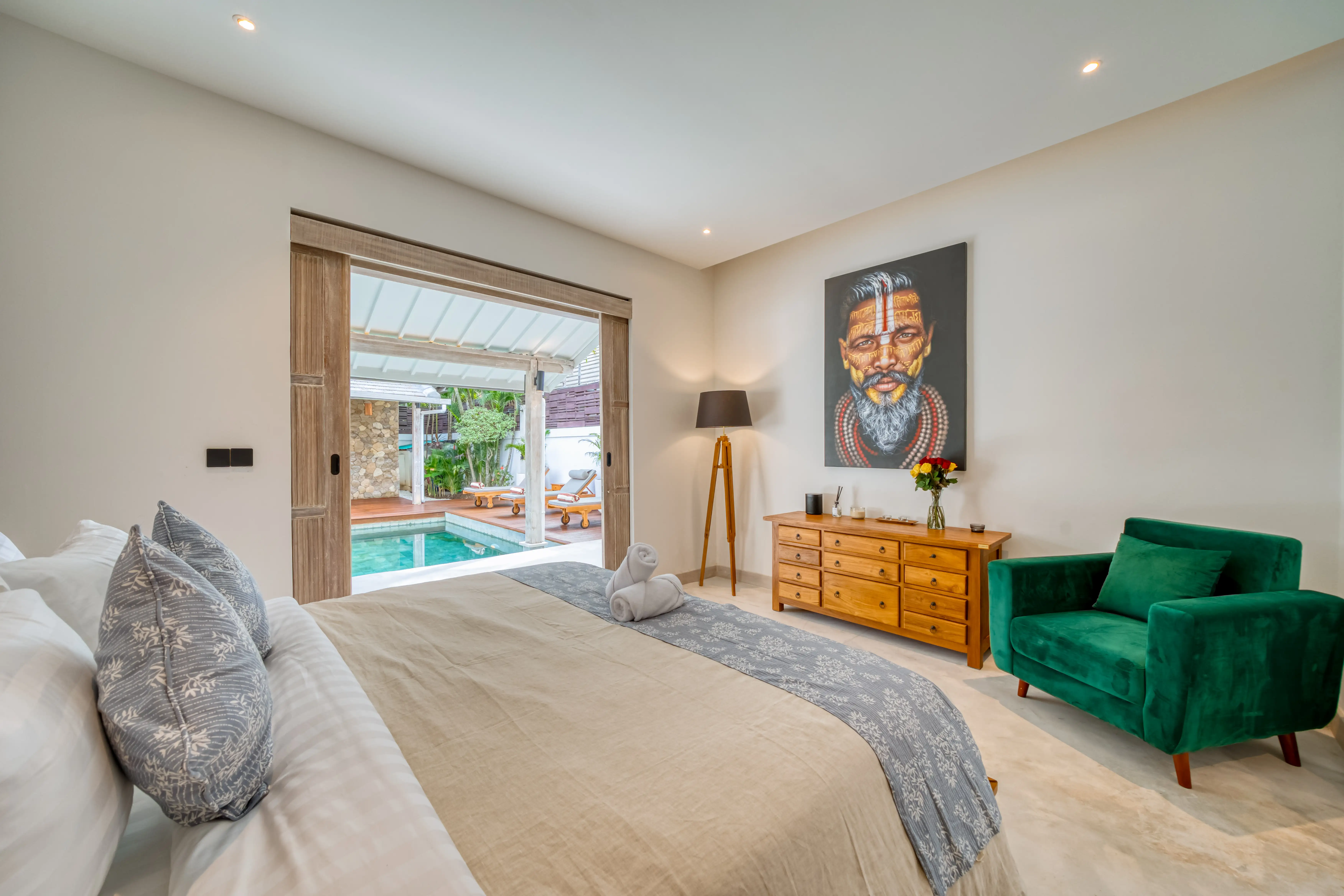 Villa 350m² in Indonesia, Seminyak. Priced at 245000$ rent photo-6