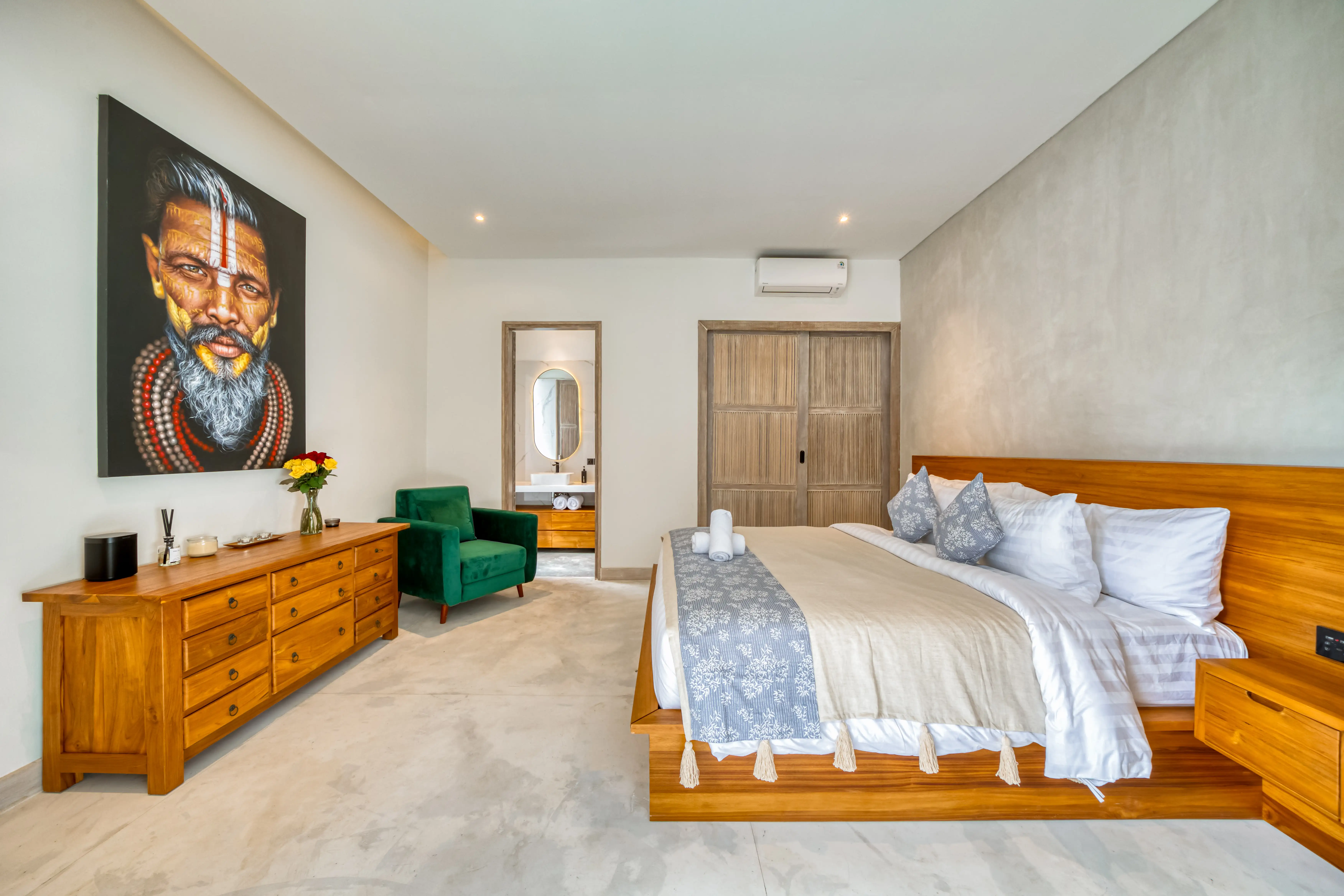 Villa 350m² in Indonesia, Seminyak. Priced at 245000$ rent photo-7