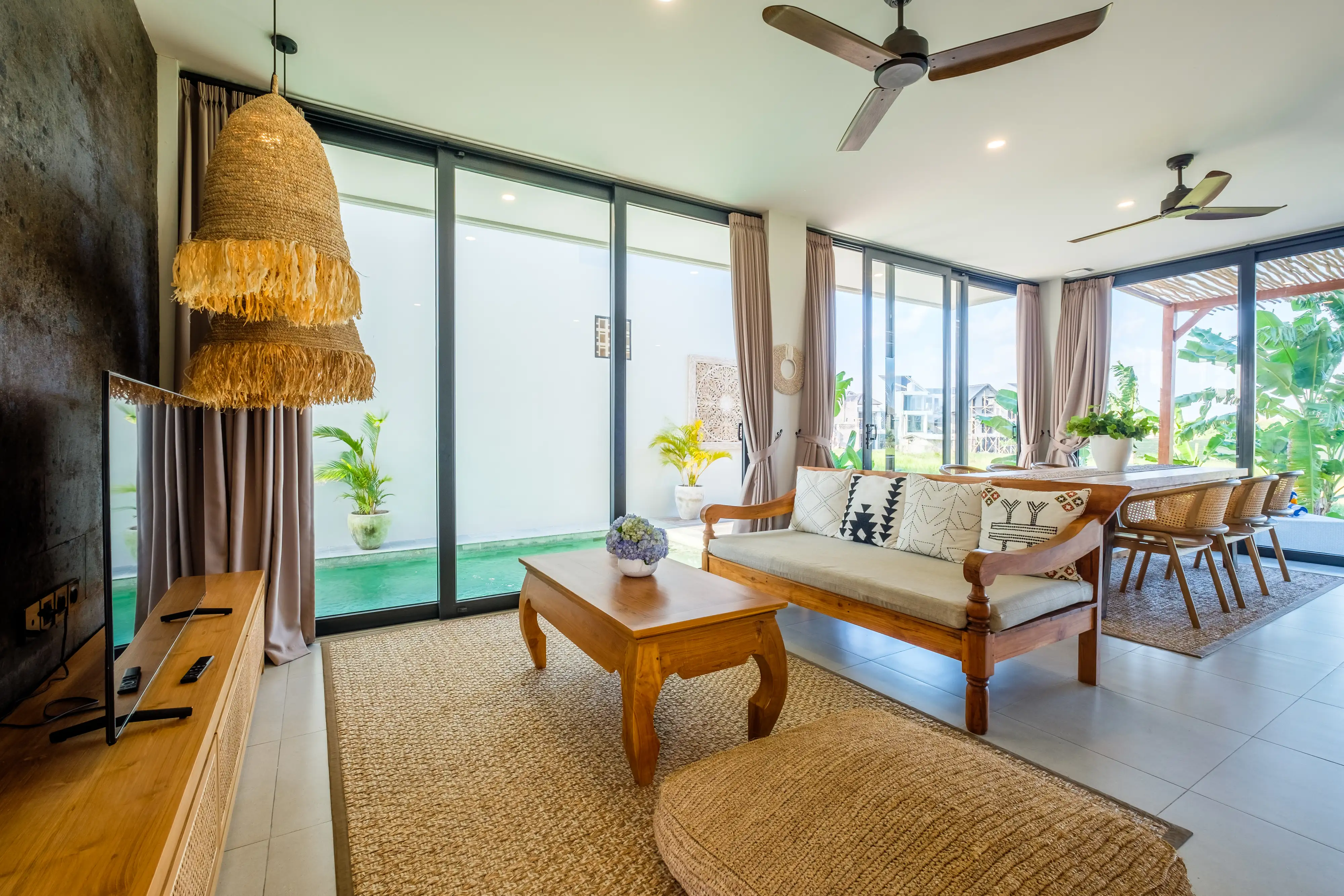 Villa 200m² in Indonesia, Canggu. Priced at 409000$ rent photo-11