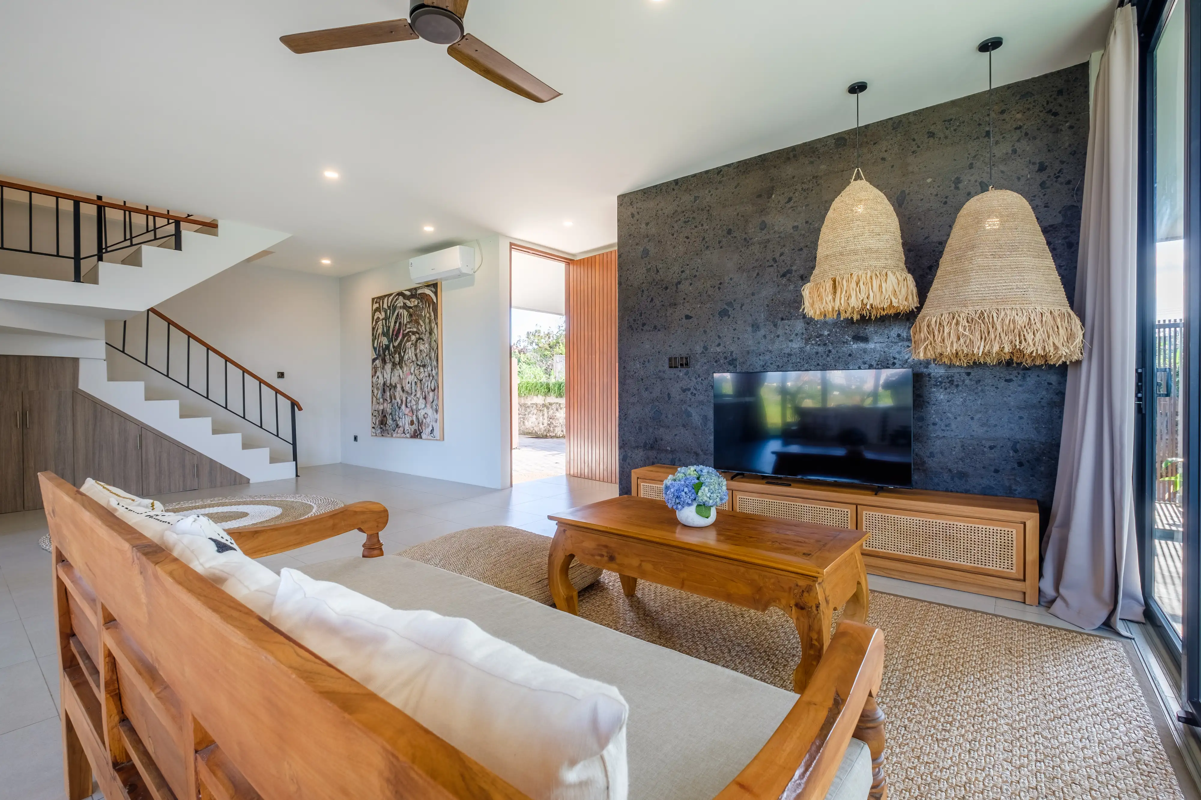 Villa 200m² in Indonesia, Canggu. Priced at 409000$ rent photo-14