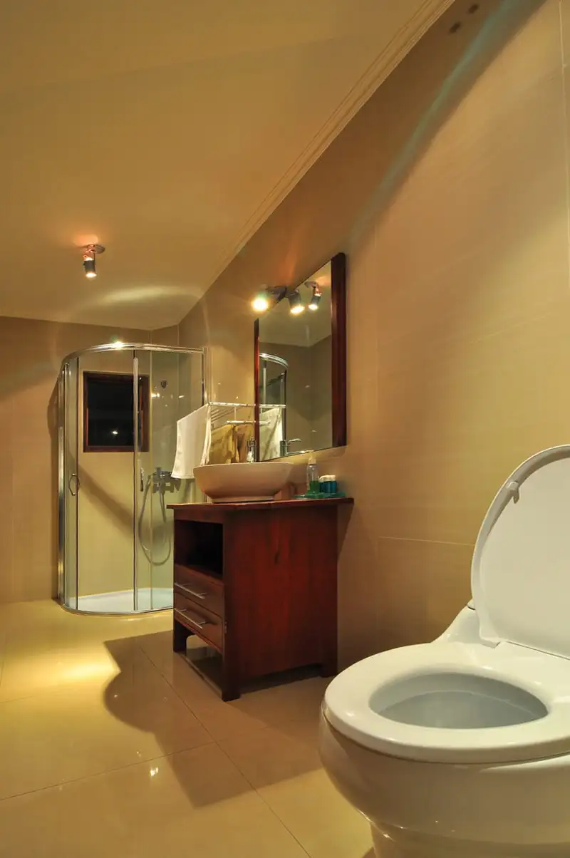 Flat 737m² in Indonesia, Bukit. Priced at 277200$ rent photo-7