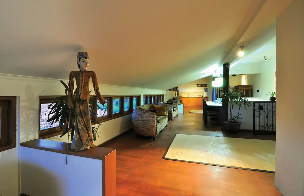 Flat 737m² in Indonesia, Bukit. Priced at 277200$ rent photo-16