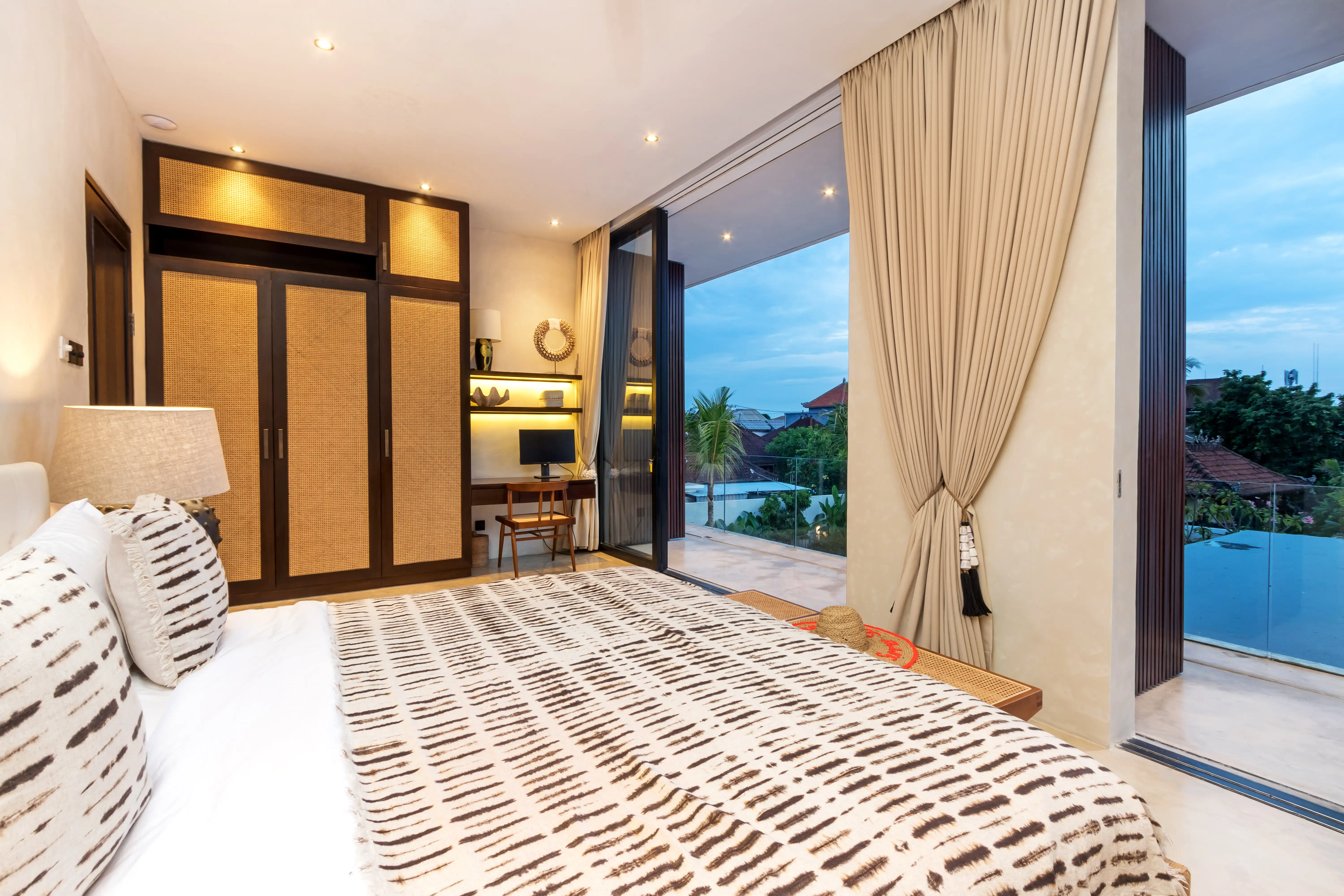 Villa 300m² in Indonesia, Canggu. Priced at 850000$ rent photo-13