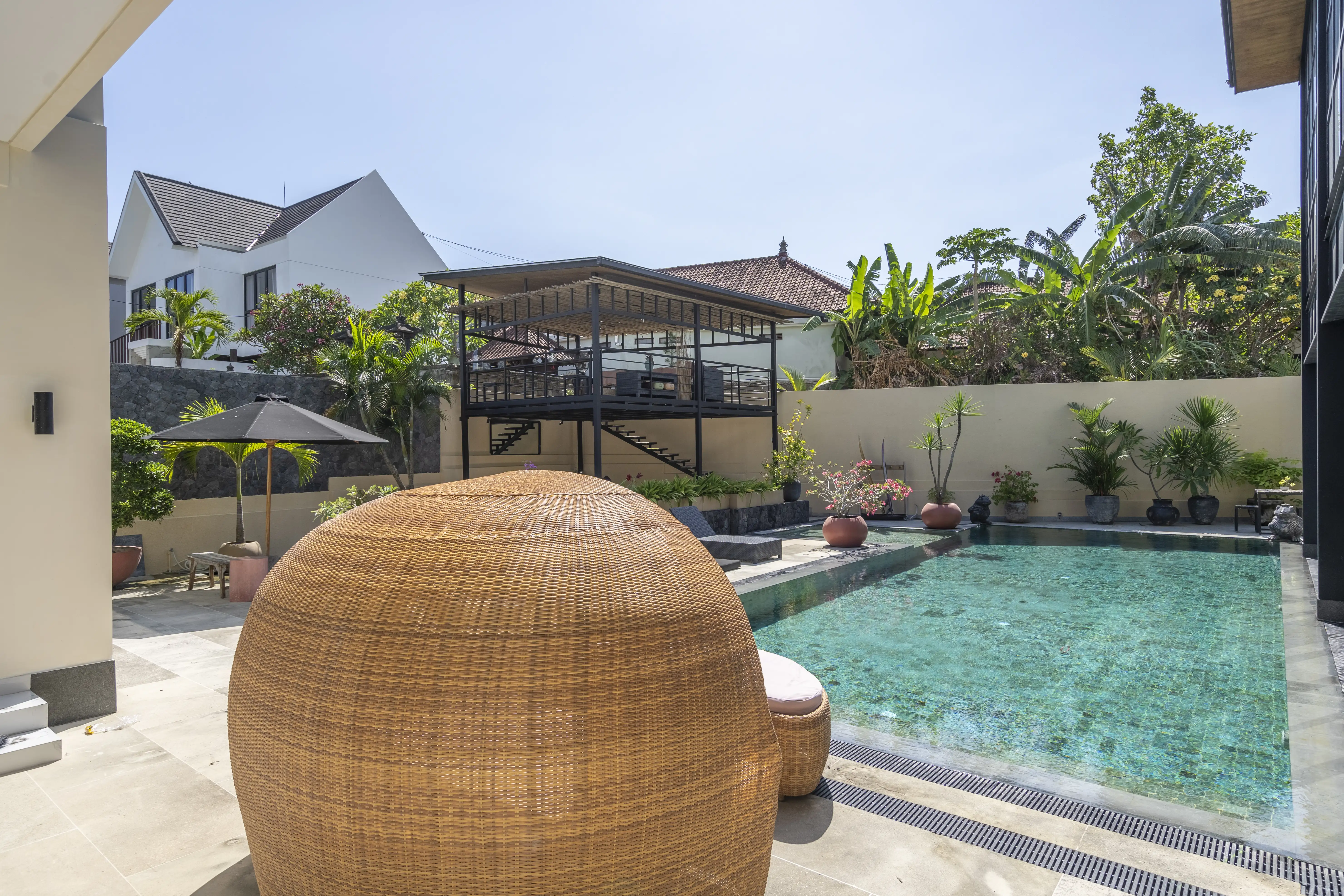 Villa 600m² in Indonesia, Canggu. Priced at 1200000$ rent photo-10