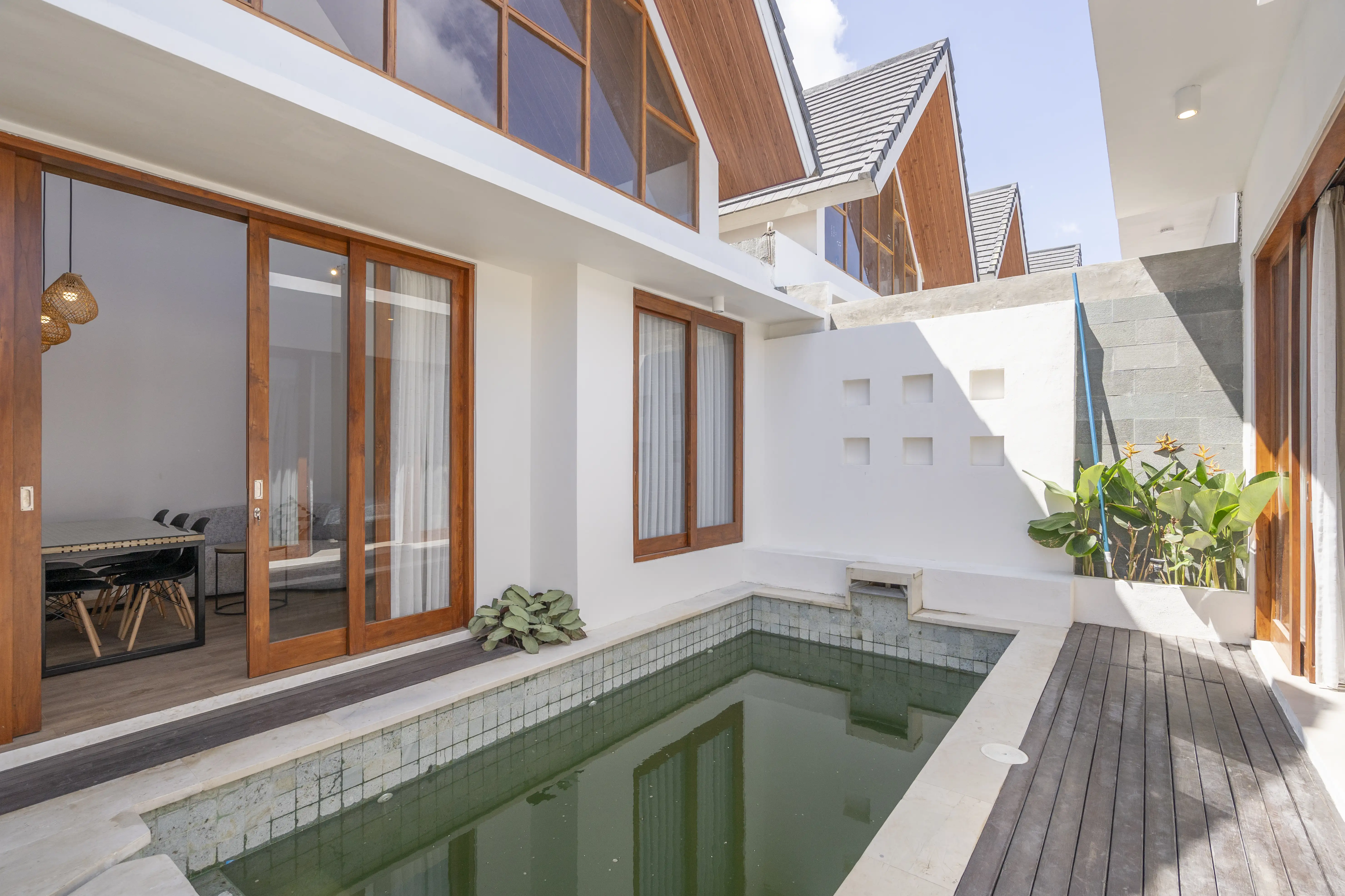 Villa 75m² in Indonesia, Kerobokan. Priced at 140000$ rent photo-12