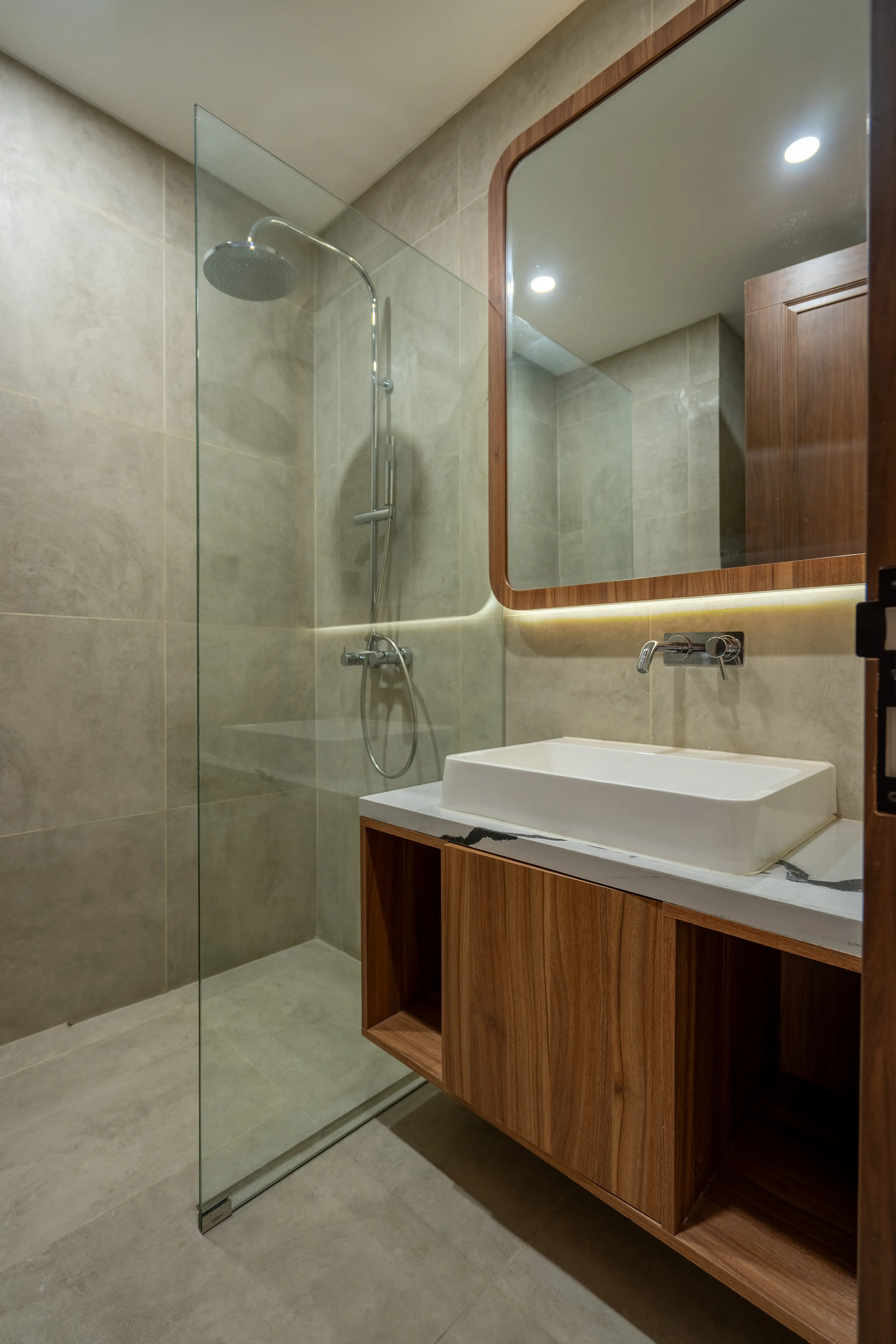 Flat 114m² in Indonesia, Umalas. Priced at 300000$ rent photo-13