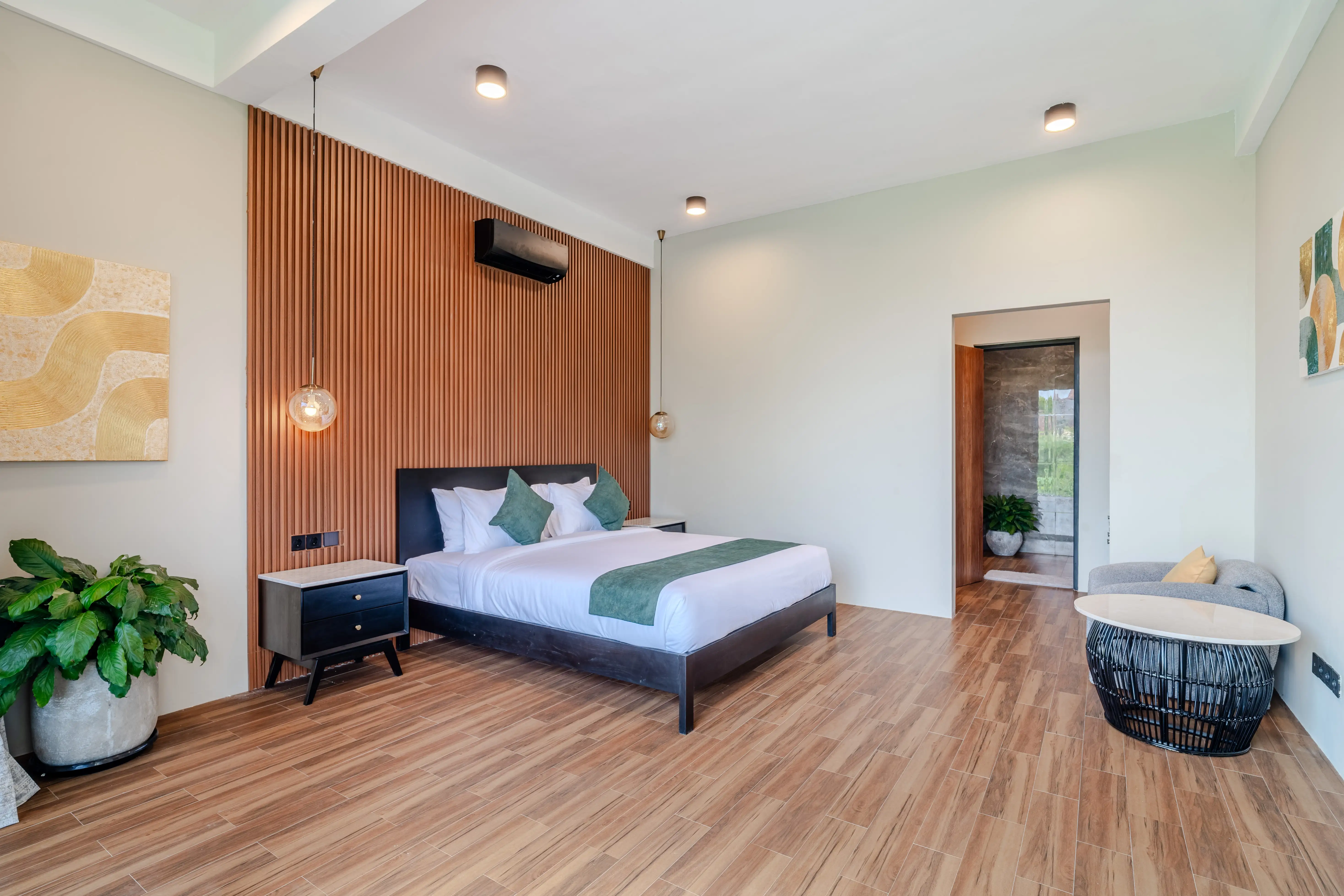 Villa 372m² in Indonesia, Canggu. Priced at 550000$ rent photo-16