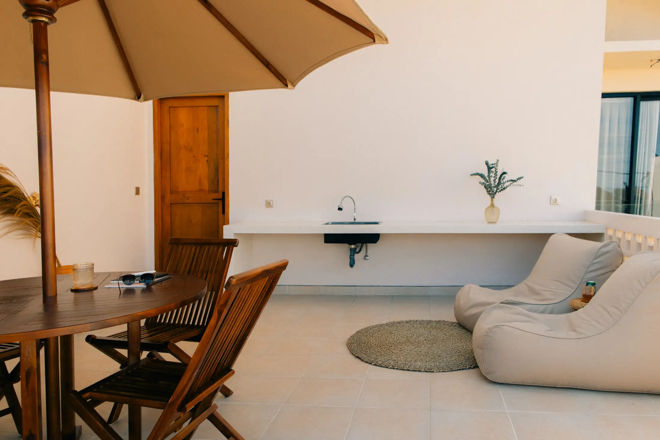 Villa 188m² in Indonesia, Canggu. Priced at 235000$ rent photo-6