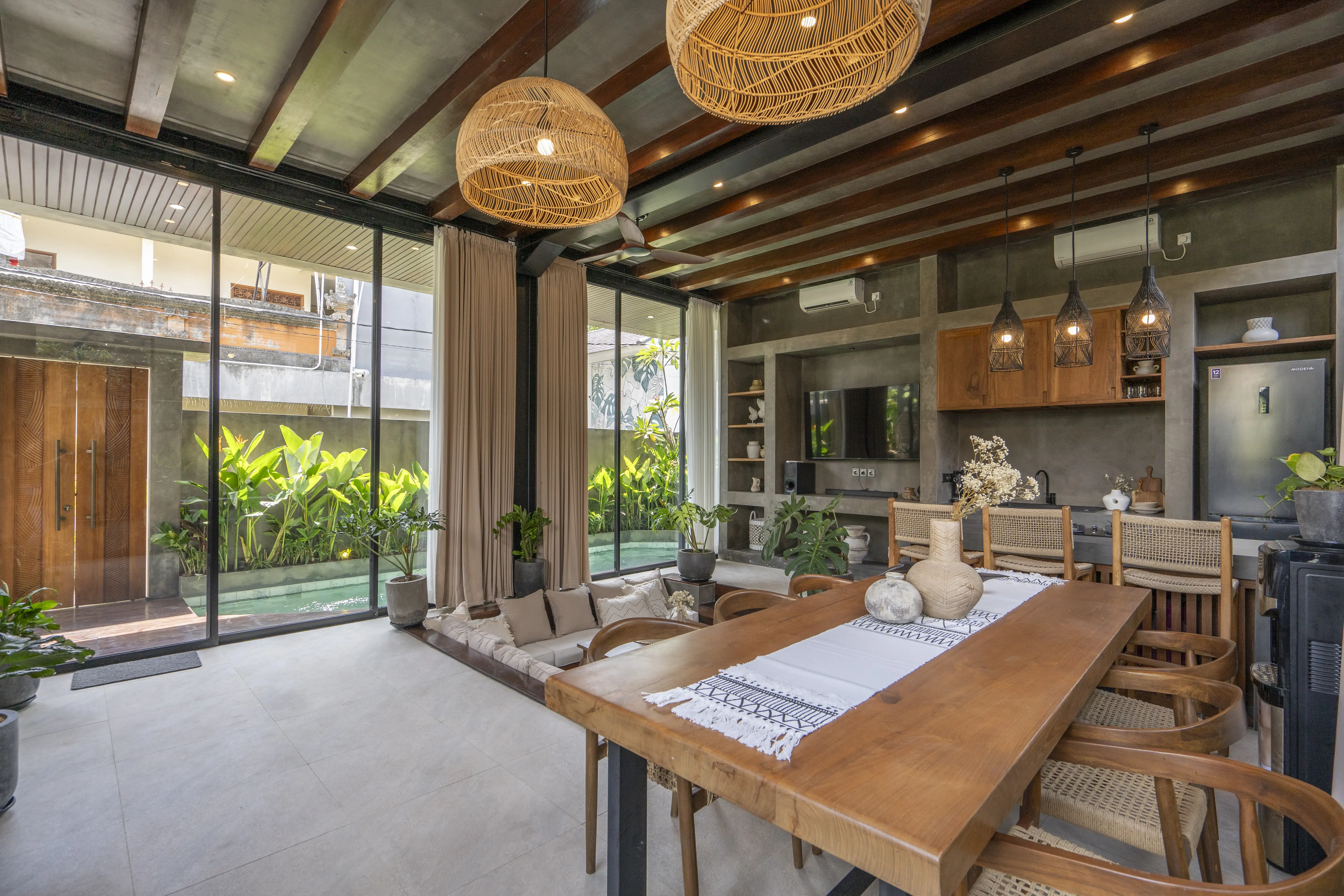 Villa 126m² in Indonesia, Canggu. Priced at 215000$ rent photo-26